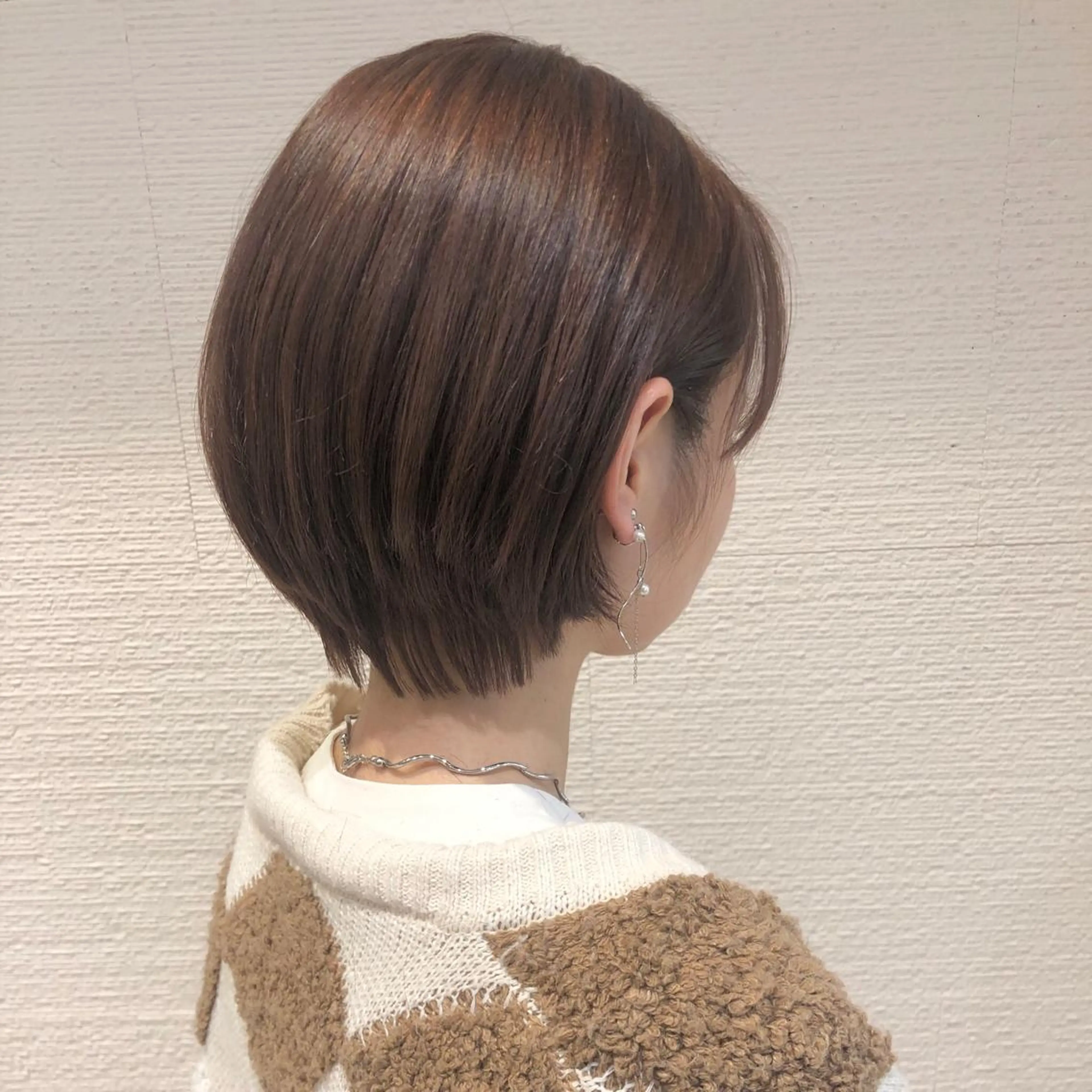 ショート カラー 三鷹で1番ショート ボブをカットする新谷のヘアスタイル