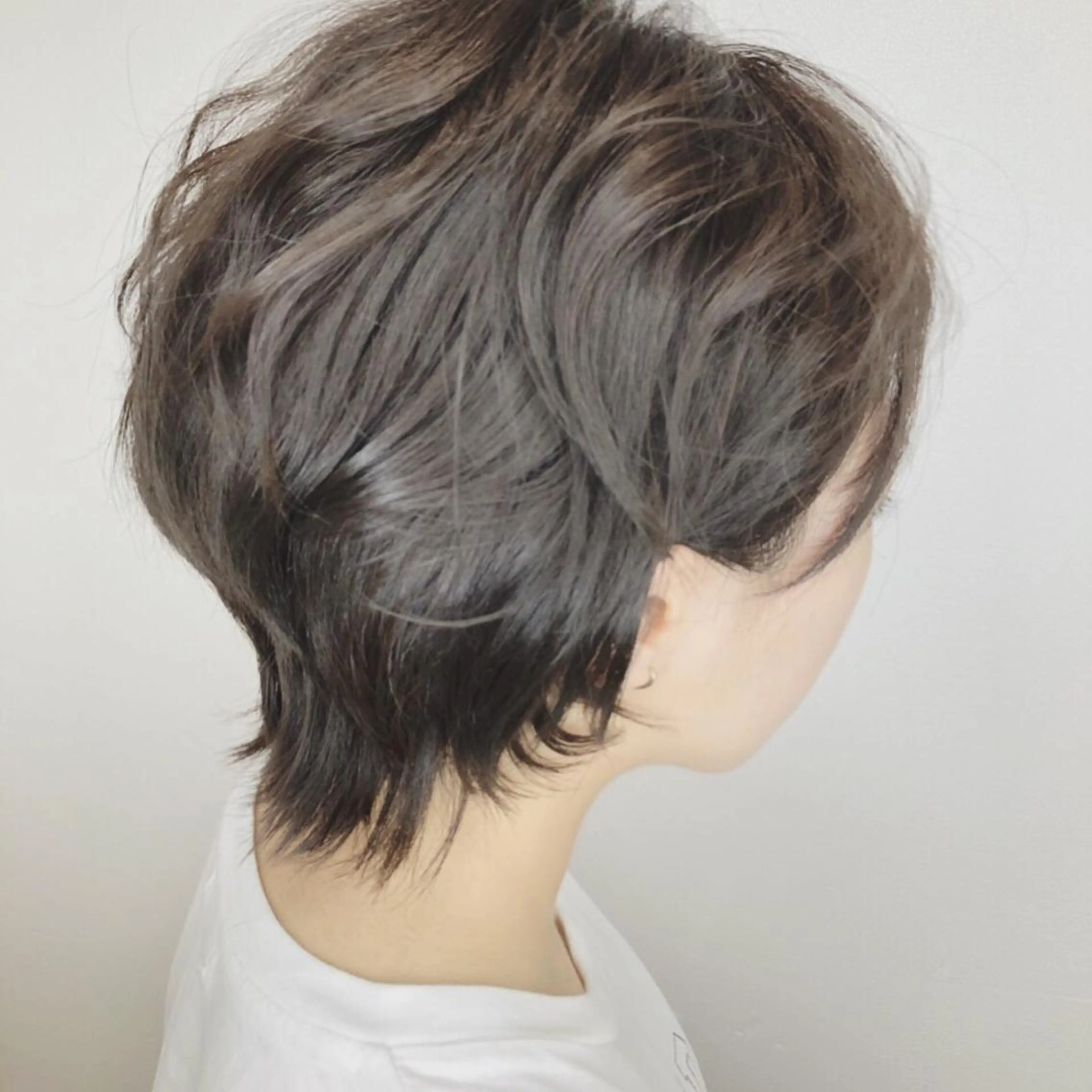 ショート カラー ショートボブ ハンサムショート ボブ ショートヘア 小顔カット ヘアカラー トリートメント ヘッドスパ 上田 篤史のヘアスタイル