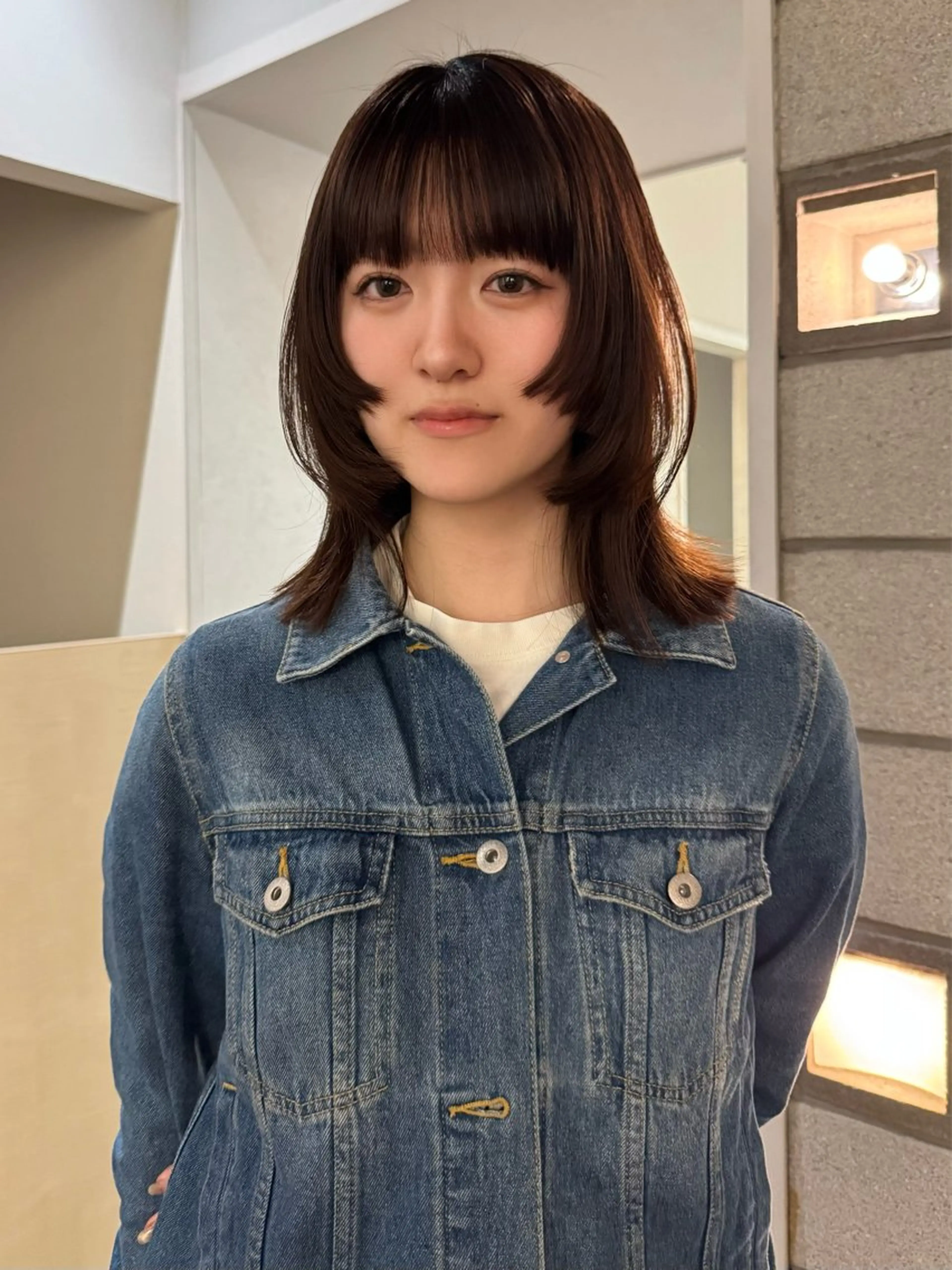 ミディアム 顔まわりレイヤー レイヤーカット harai nanakoのヘアスタイル