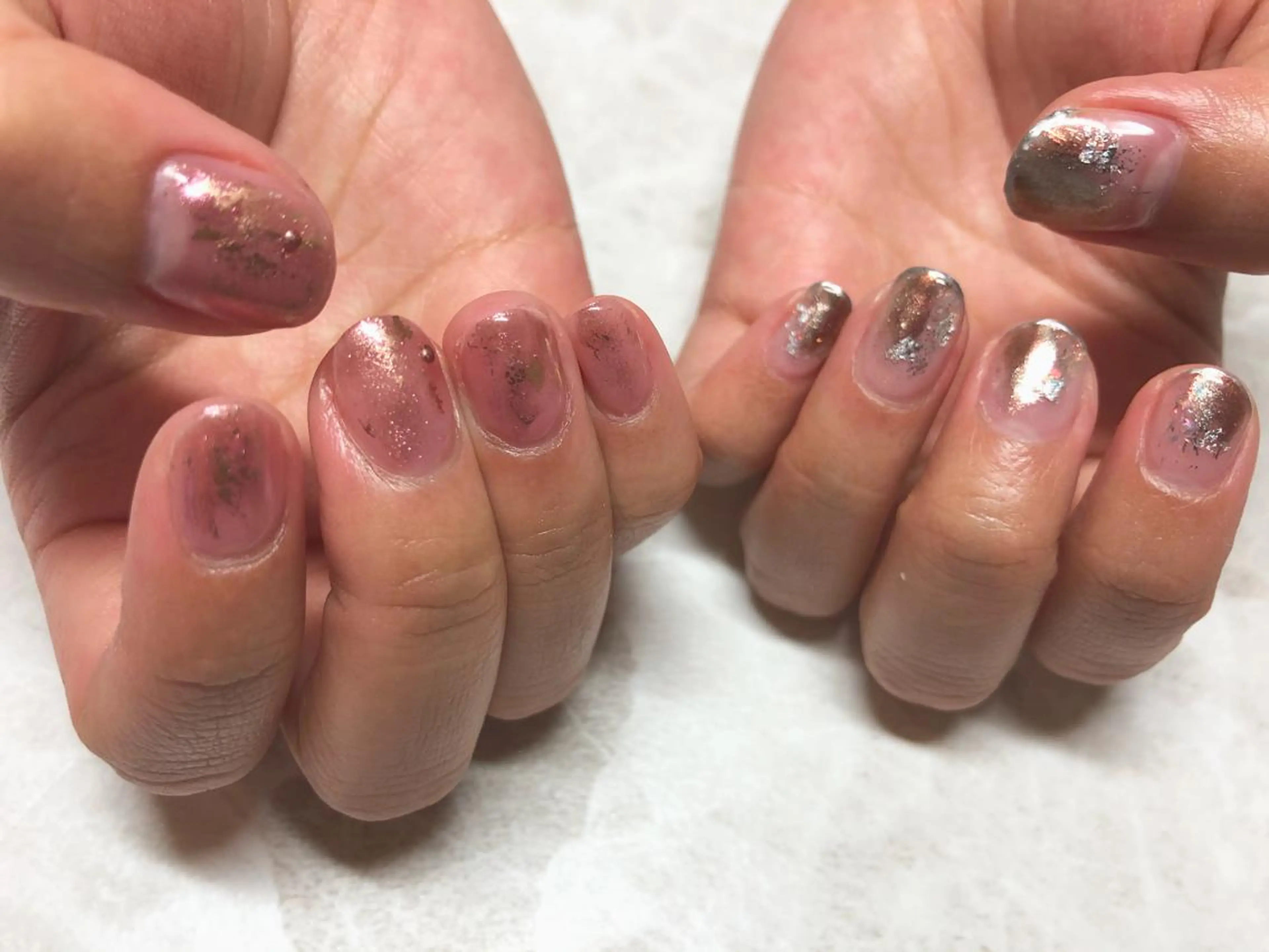 ネイル ミラーネイル clocln  / Suzukaのネイルデザイン