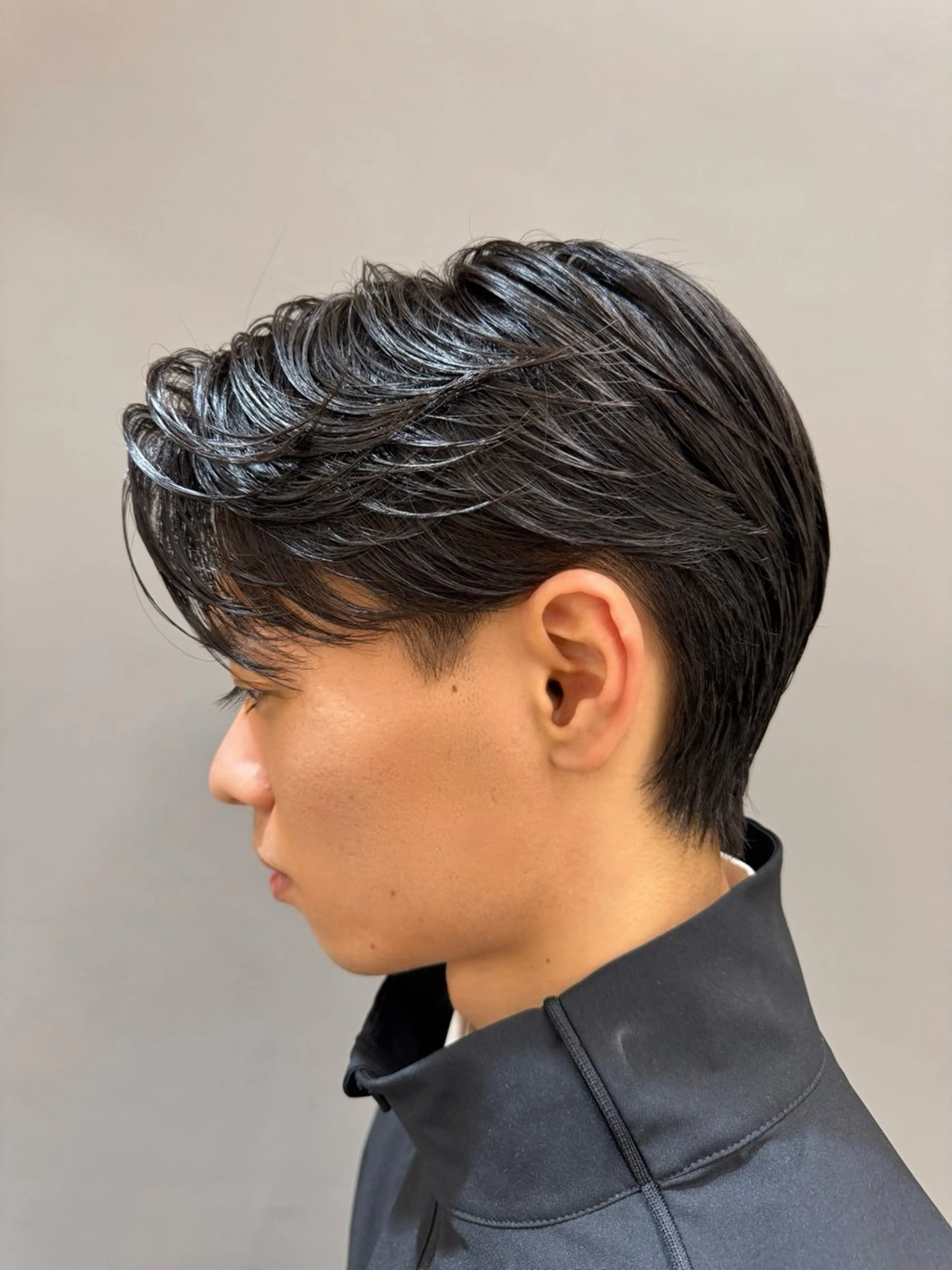 ショート パーマ メンズ センターパート メンズパーマ ニュアンスパーマ 横浜/レイヤー/ カネコのヘアスタイル