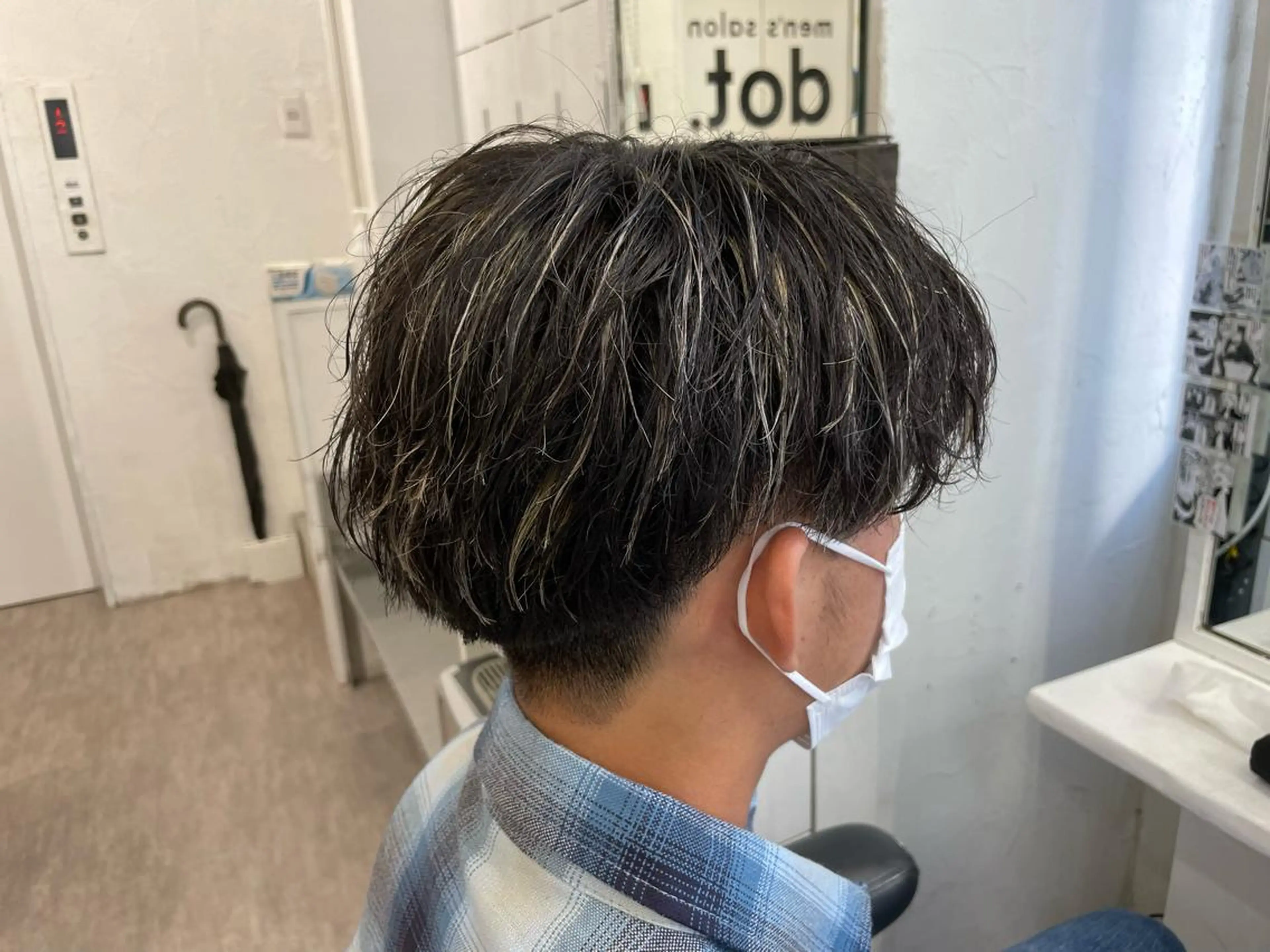 カラー メンズ メンズハイライト ハイライトカラー ✨️ツイスパ波巻き特 化小杉澪生✨️のヘアスタイル