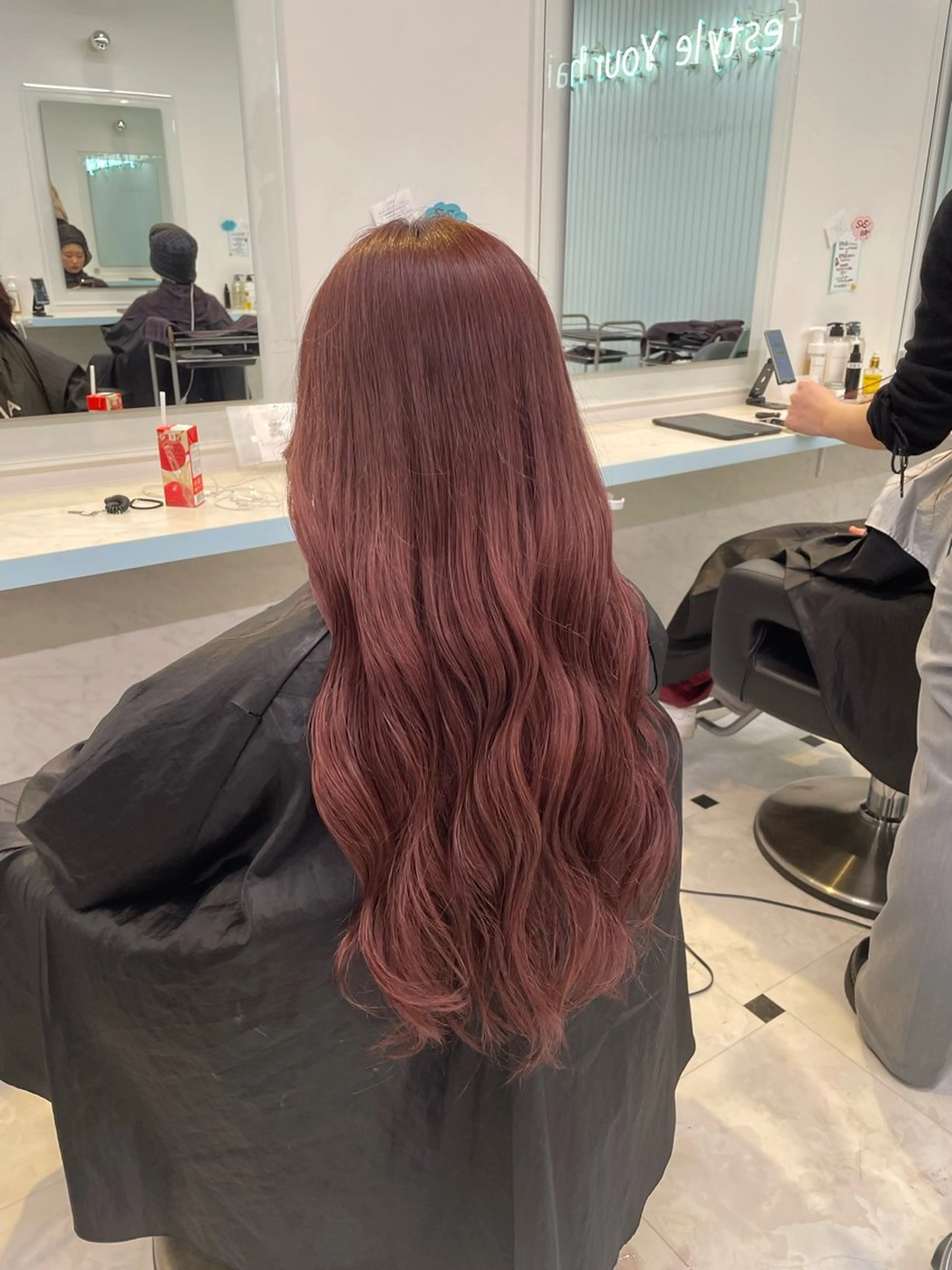 ロング カラー 🇰🇷韓流暖色ヘア 🍒saaya🍒のヘアスタイル