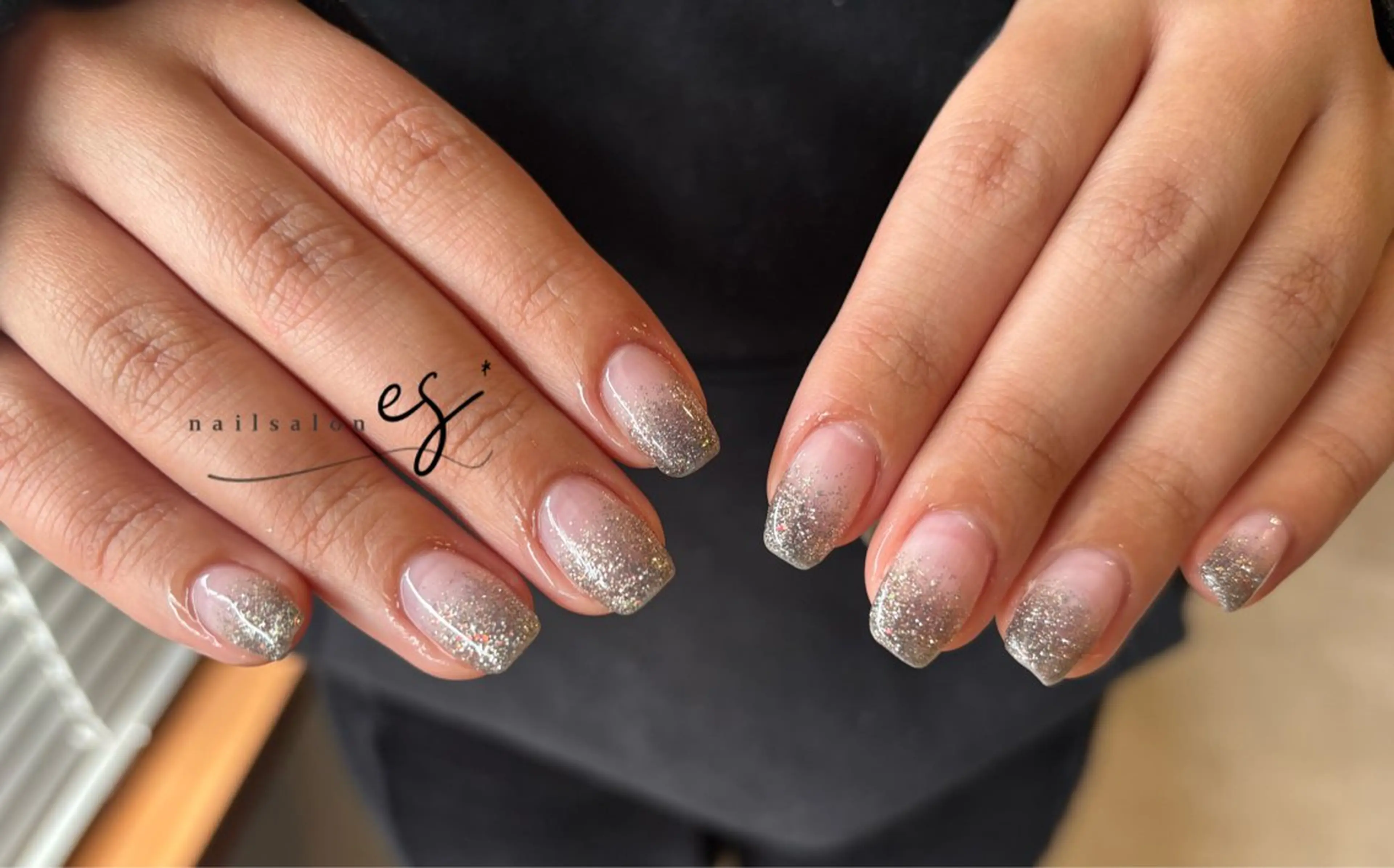 ネイル nailsalon esのネイルデザイン