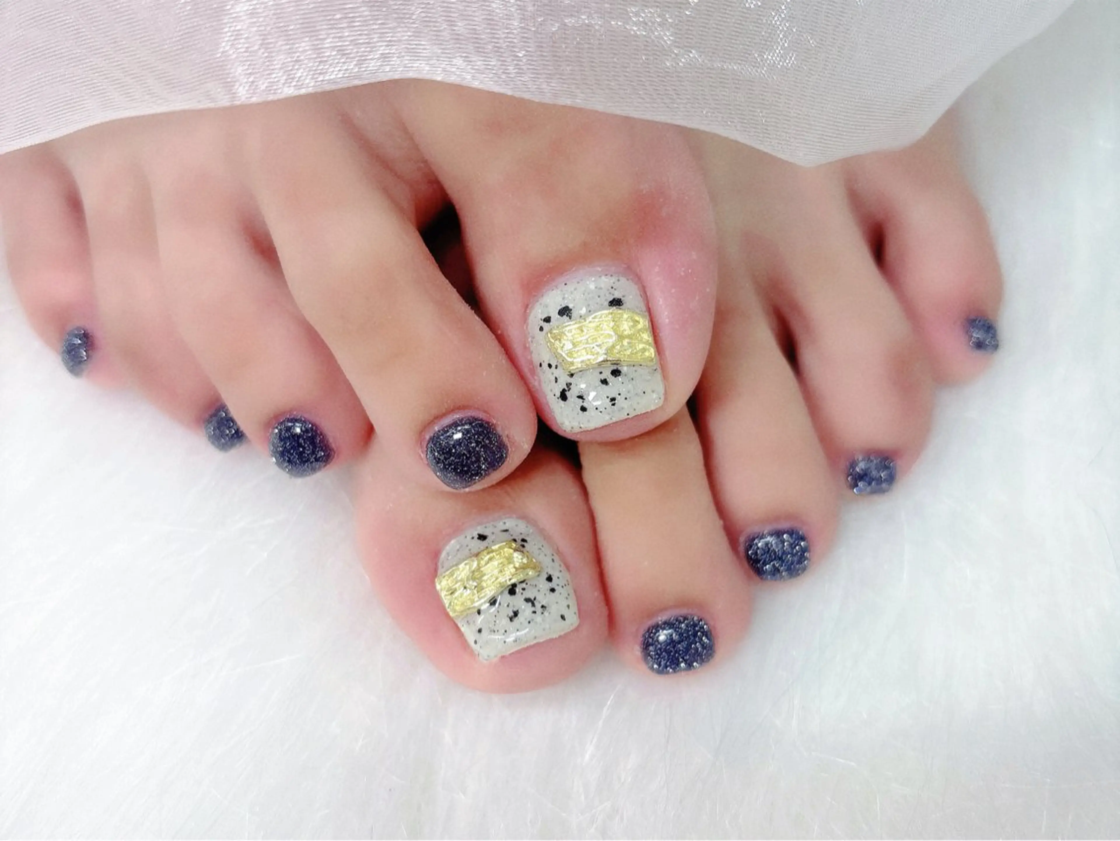 ネイル 長さ出し フラッシュネイル フレンチネイル キラキラネイル ラメ(グリッター) Chouette ここのネイルデザイン