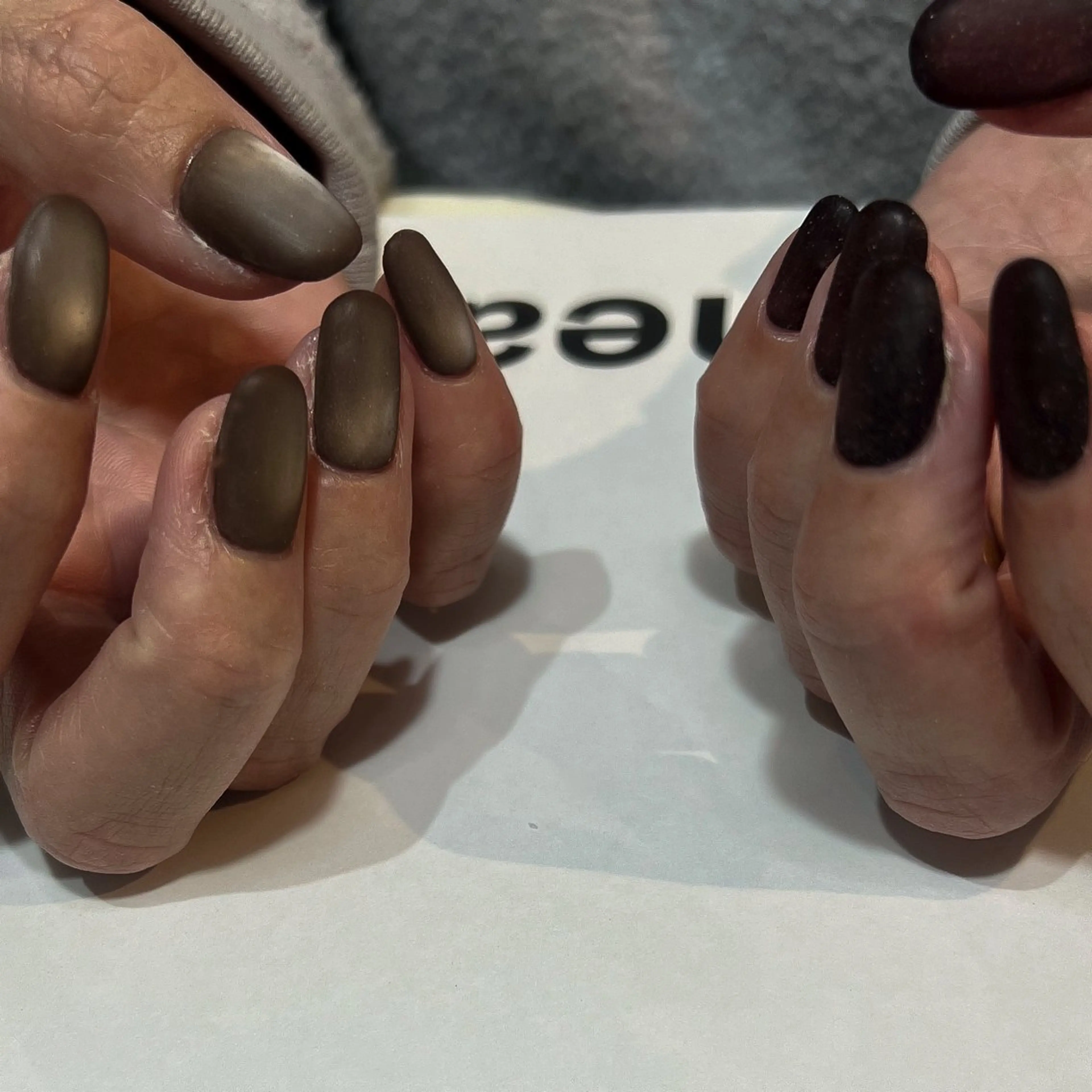 ネイル ハンドネイル nailsalon ULLのネイルデザイン