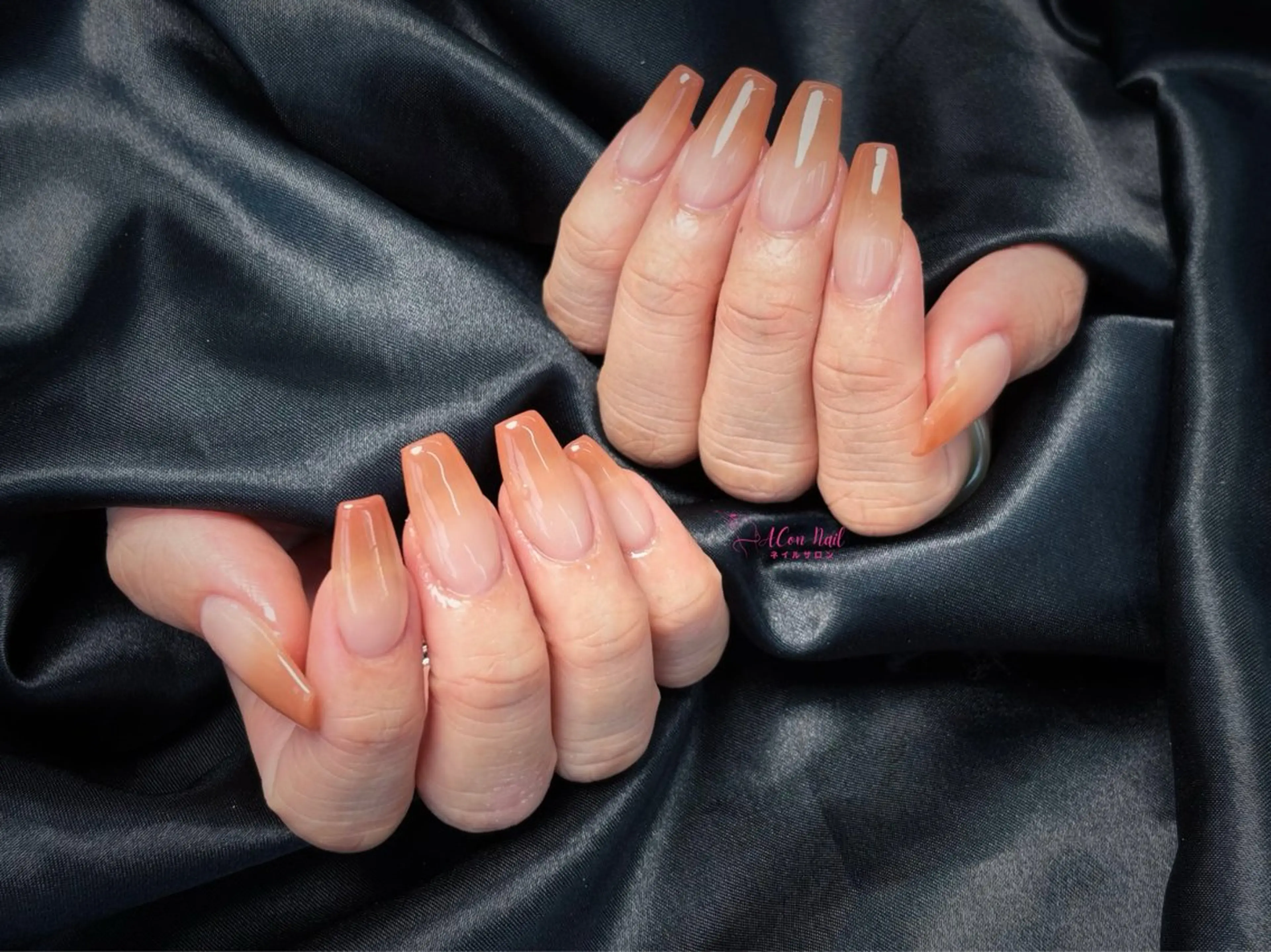 ネイル 桜ネイル 長さ出し フラワーネイル フレンチネイル ジェルネイル ハンドネイル ACon NailSalonのネイルデザイン