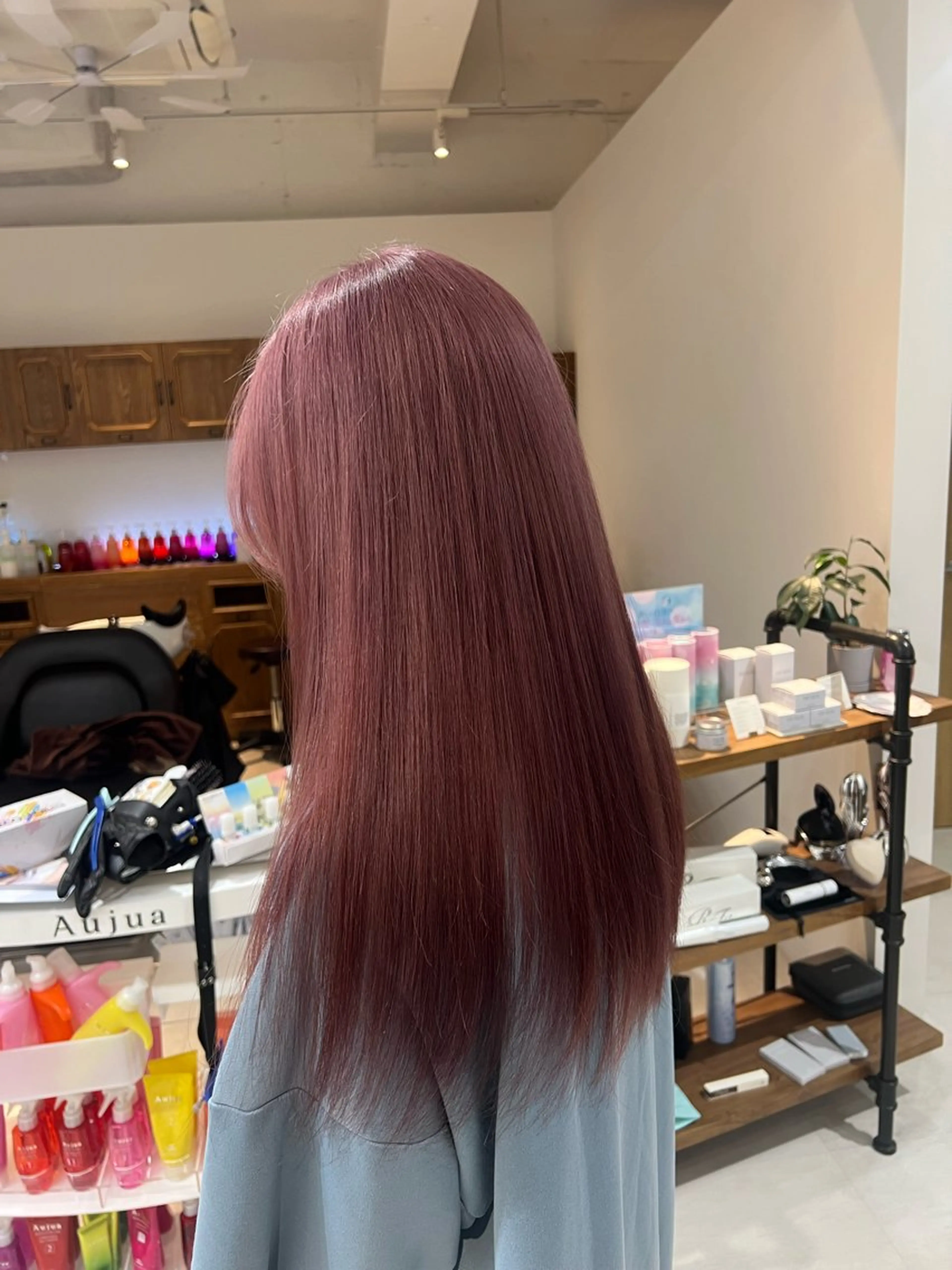 ロング カラー ブリーチ ピンクカラー 🫧ボブ/艶髪カラー 伊原修子のヘアスタイル