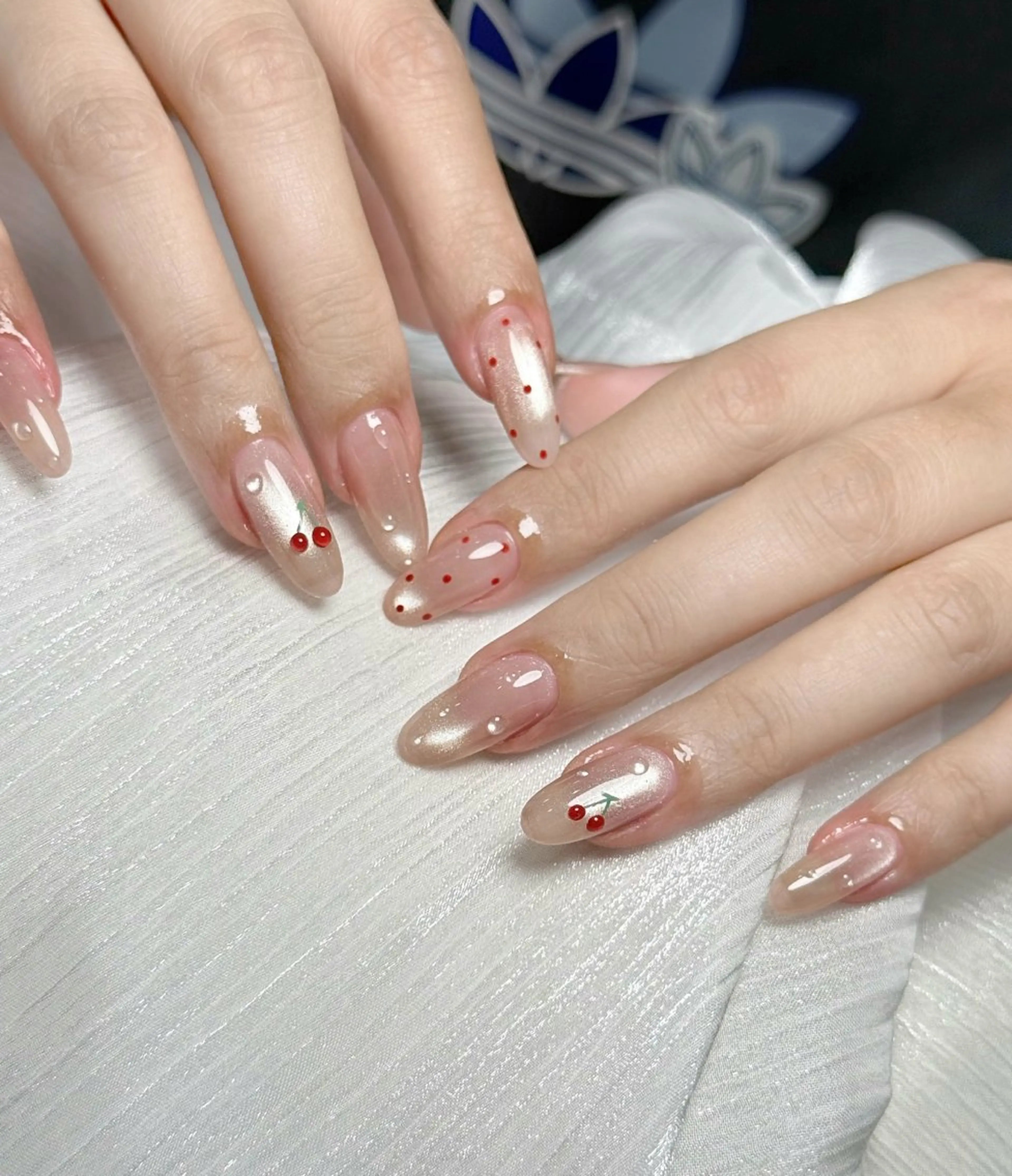 ネイル 持ち込み 小 雨のネイルデザイン