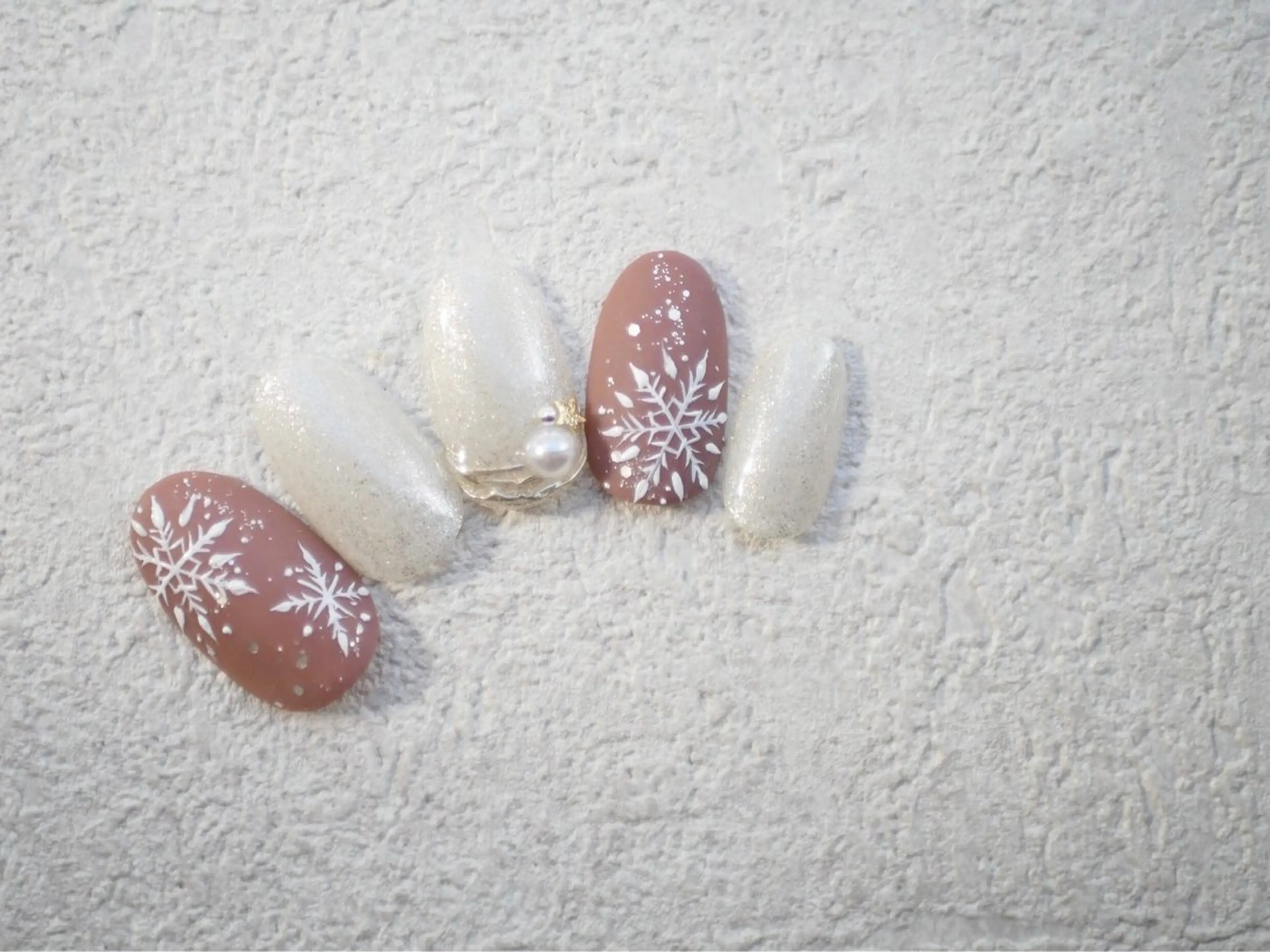 ネイル ネイルサロン Shiröのネイルデザイン