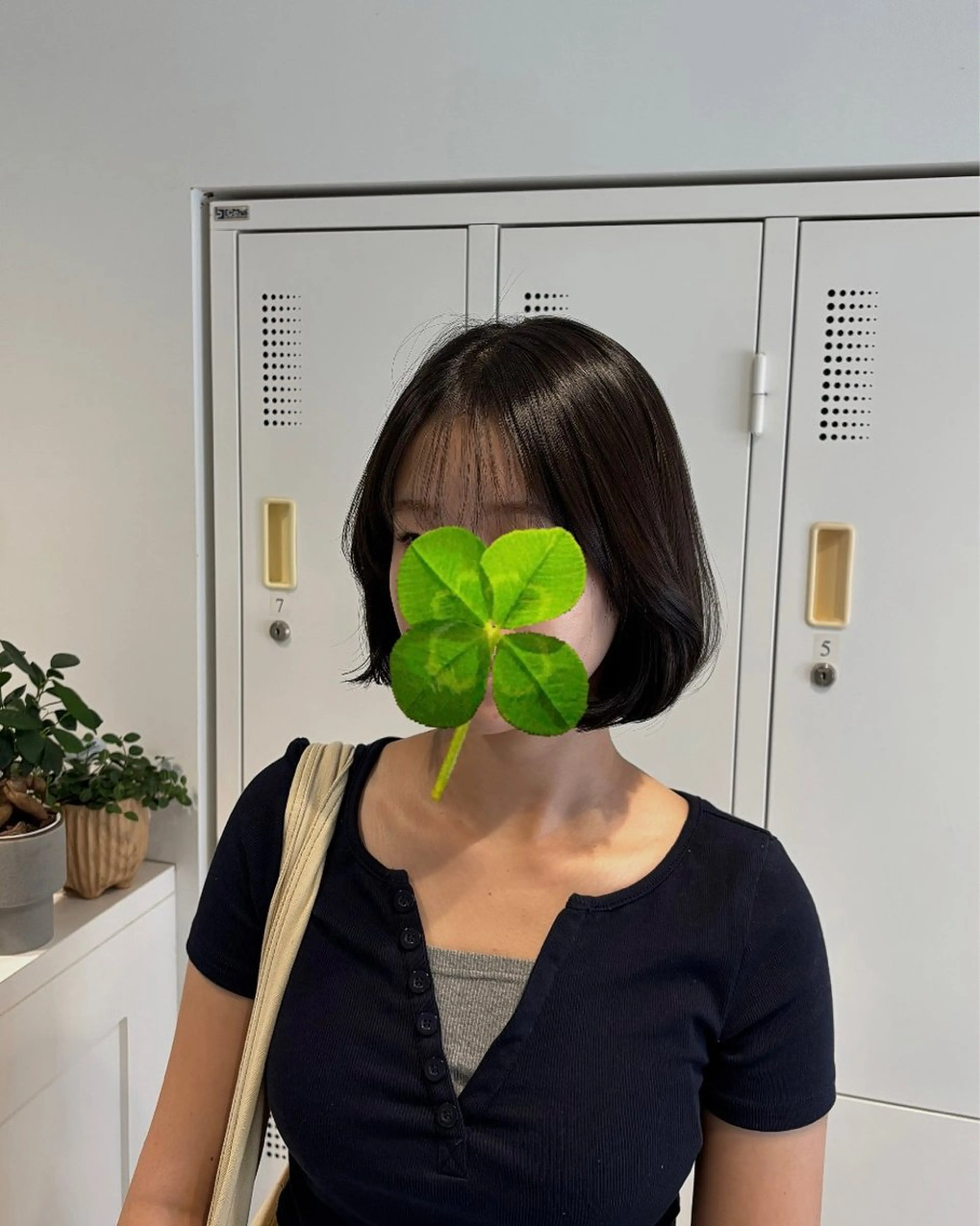 カラー ヘアカラー トリートメント 縮毛矯正／レイヤー／ 髪質改善／海月のヘアスタイル