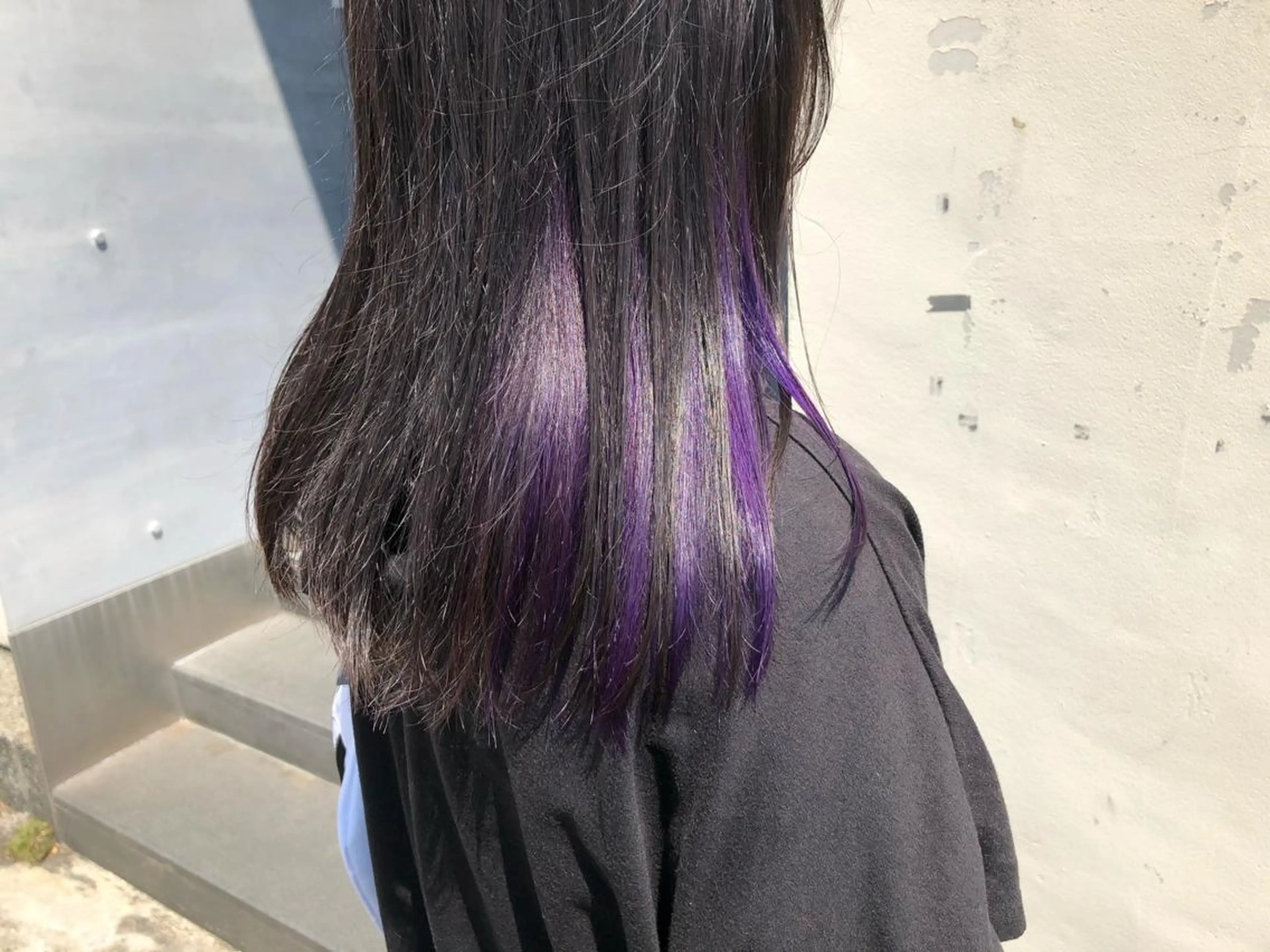 セミロング カラー バイオレットカラー メンズ レイヤー ウルフ 弓木啓輔のヘアスタイル