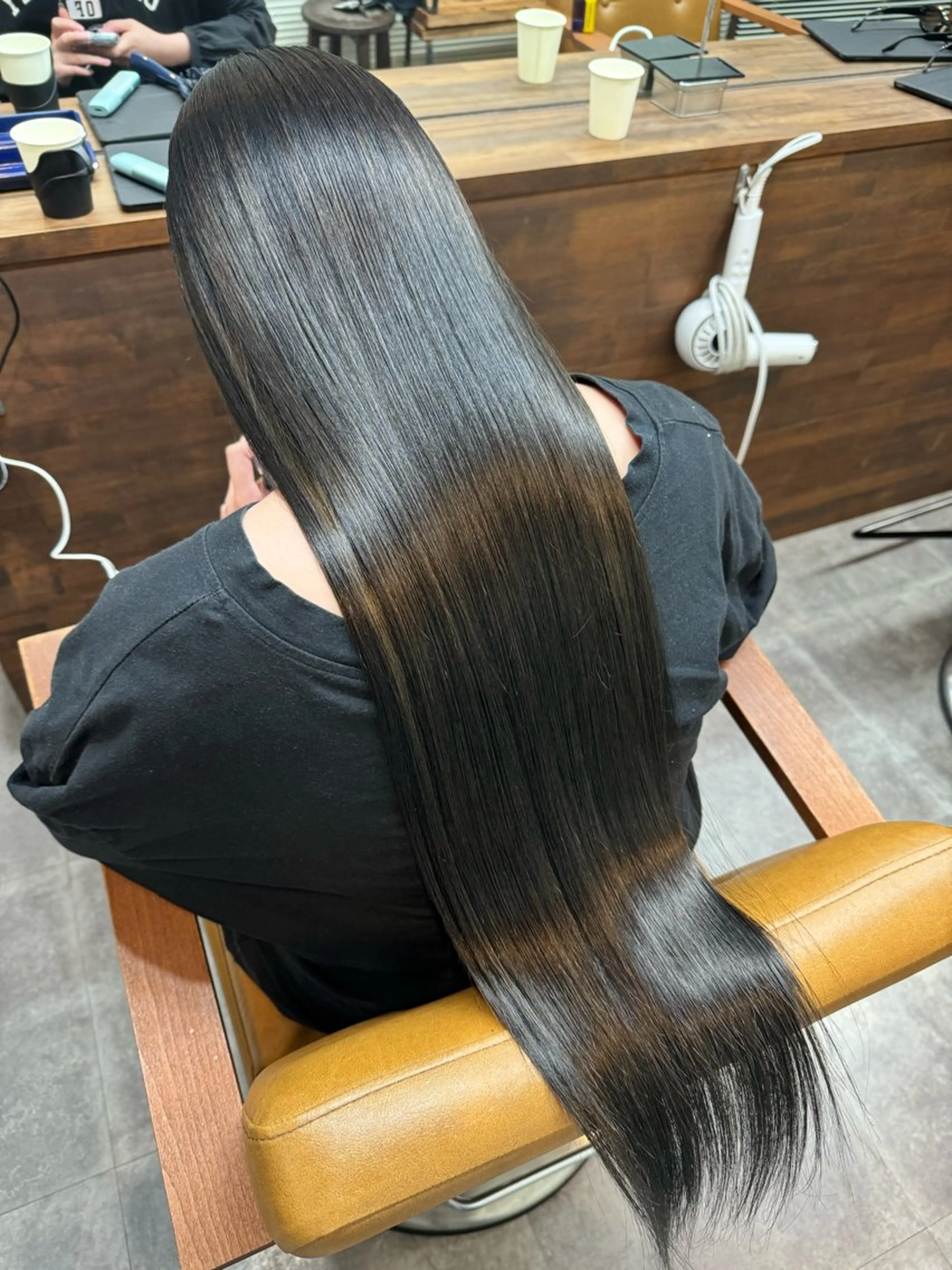 カラー 艶髪/ハイトーン モカのヘアスタイル