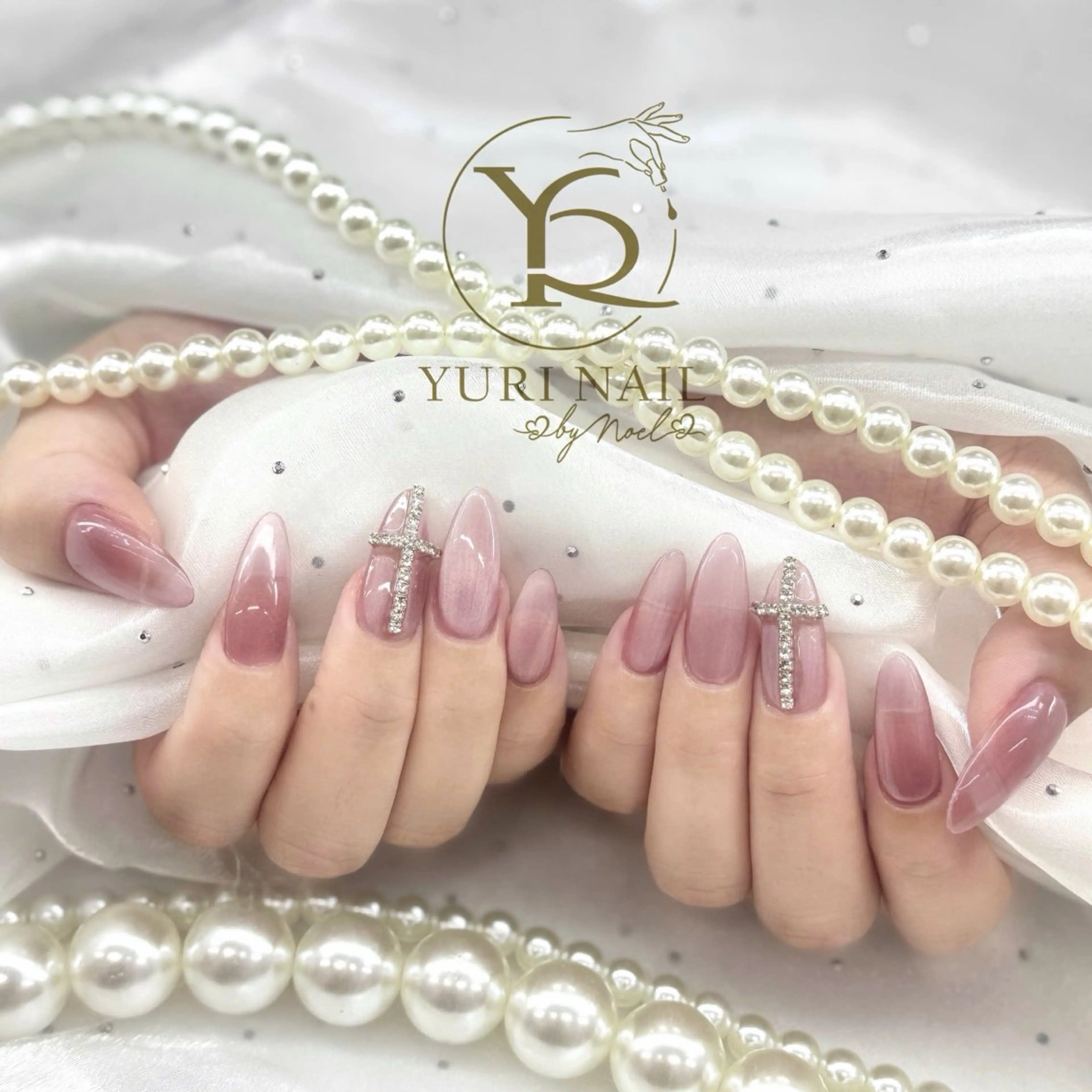ネイル ハンドネイル フットネイル ハンドケア YURI Nail Narita所属・YURI Nail NARITAのネイルデザイン