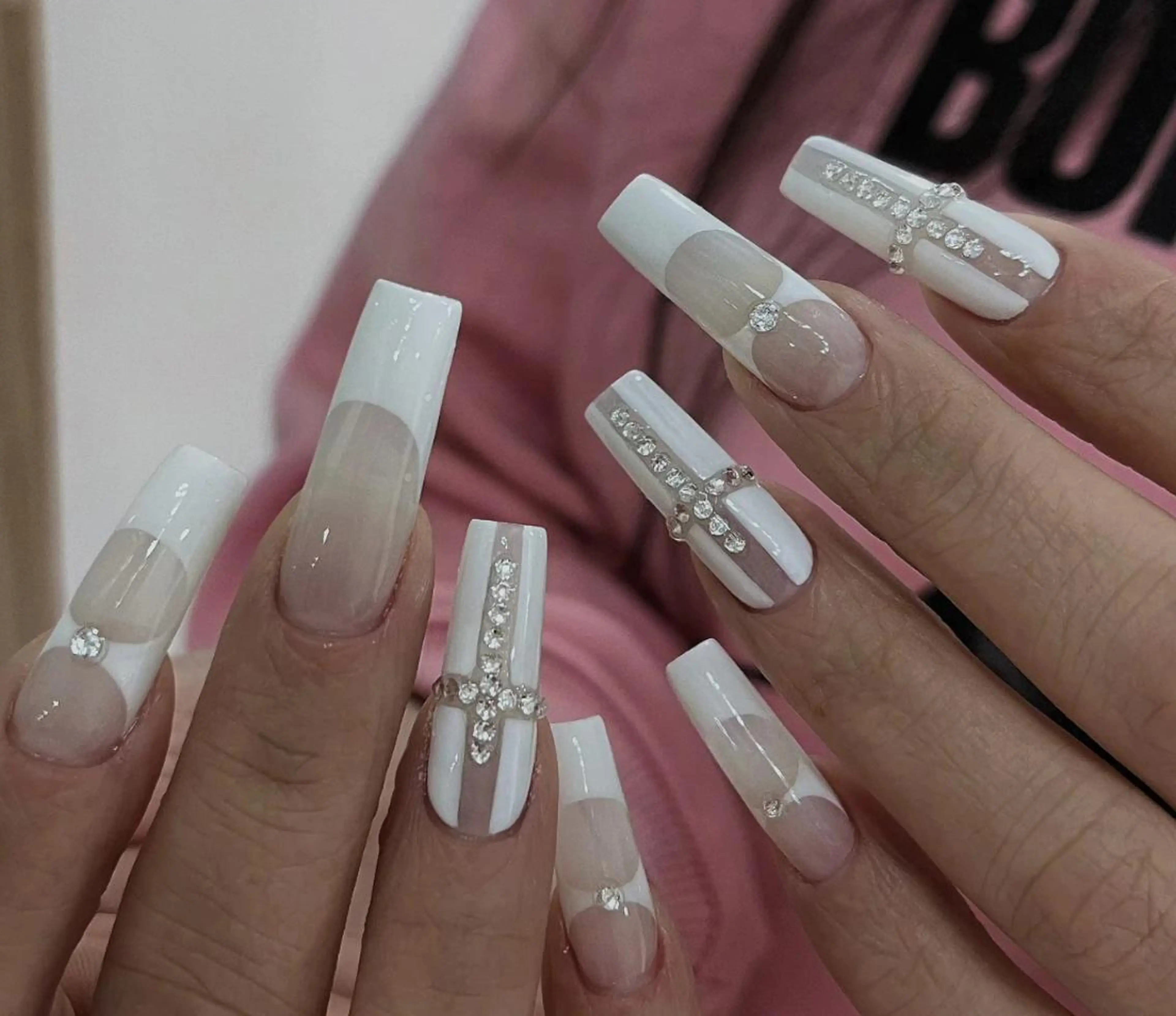 ネイル ハンドネイル ハンドケア 🍑 momo_nailのネイルデザイン