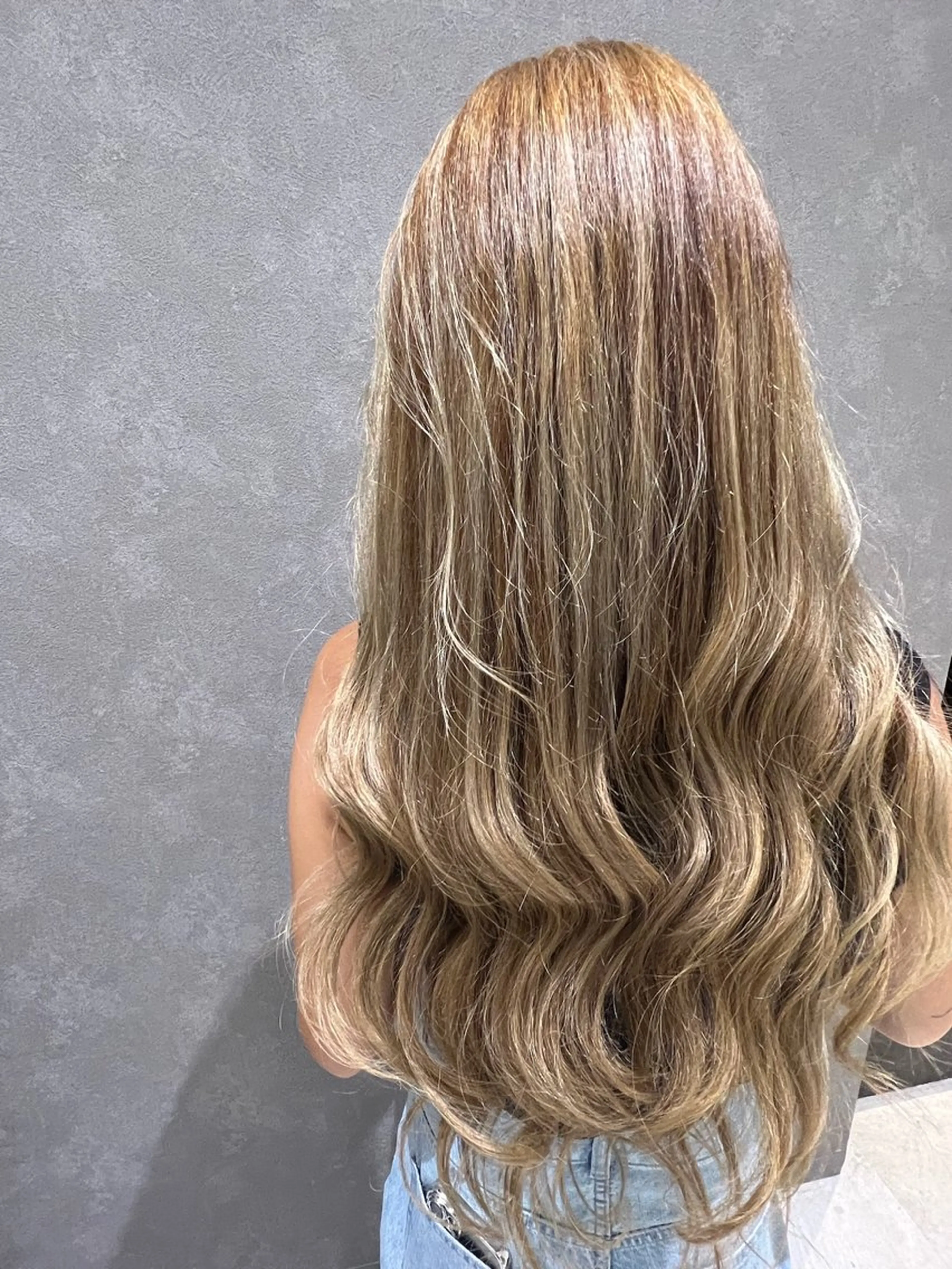 カラー Lee天王寺 Rinのヘアスタイル