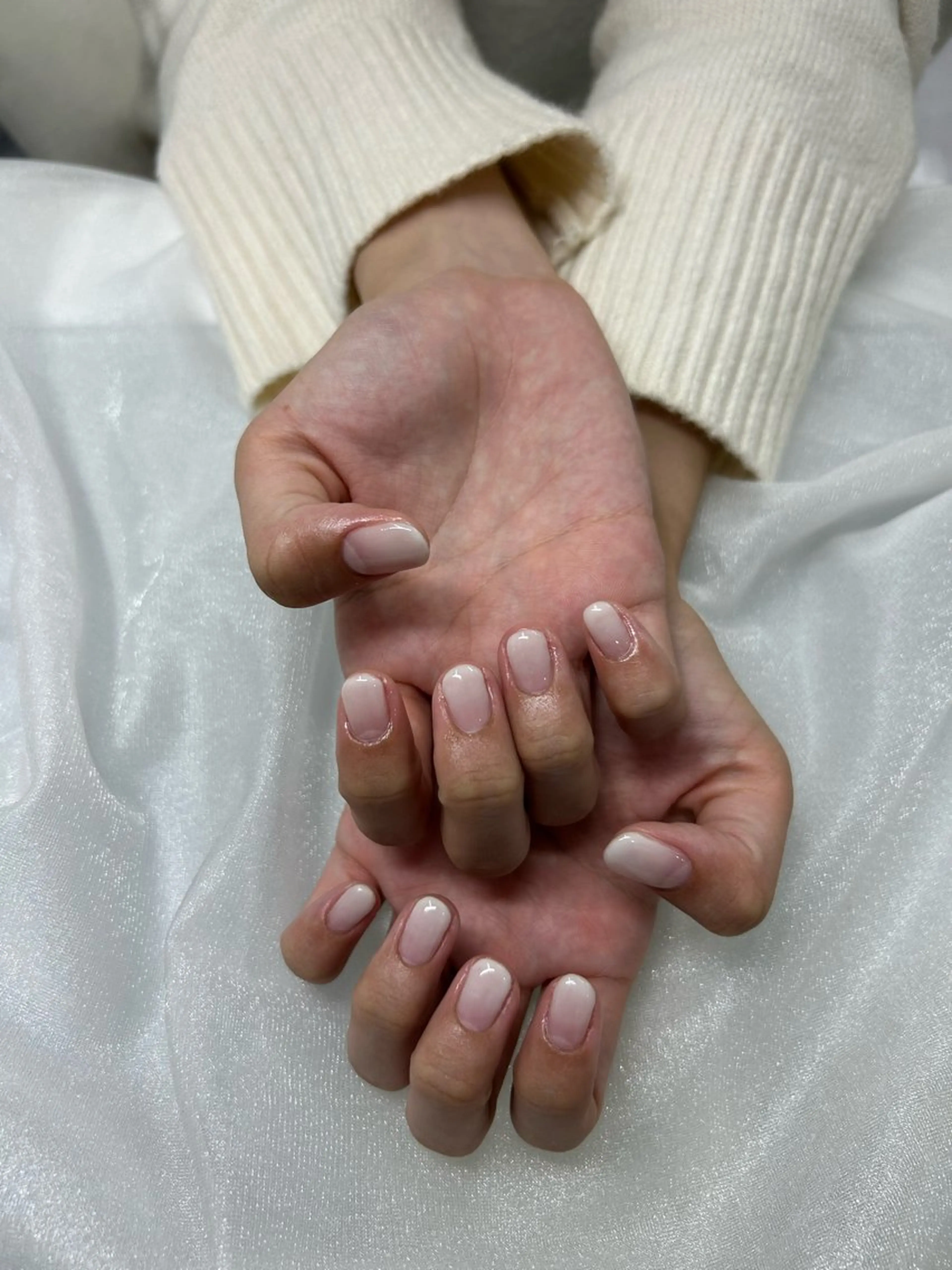 ネイル ホワイト 加藤 楓子のネイルデザイン