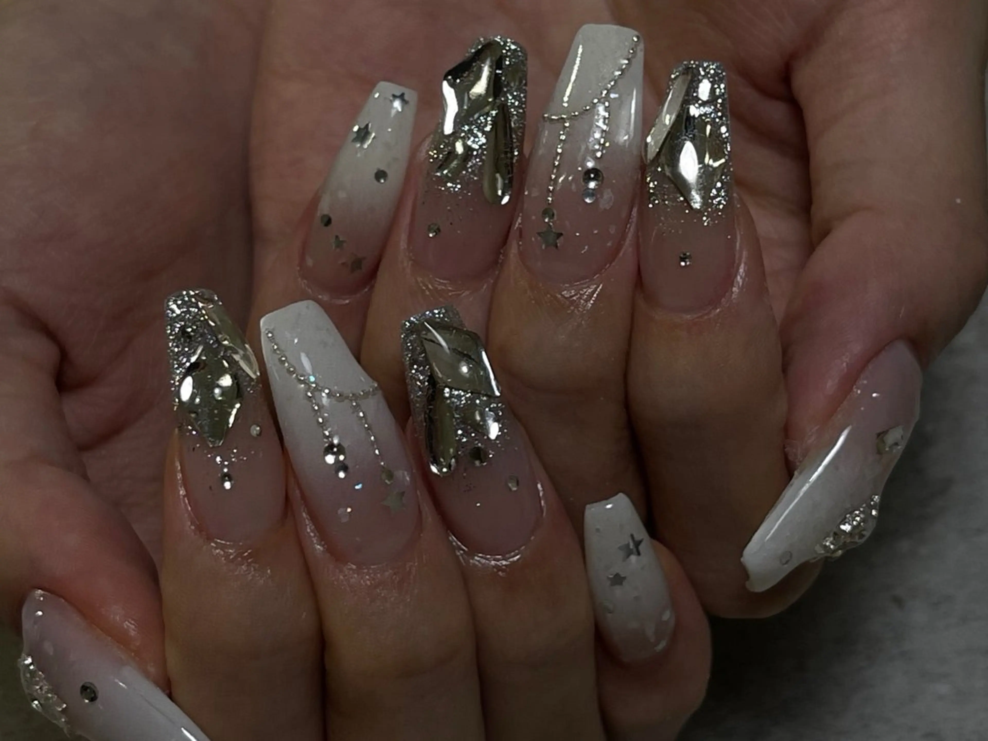 ネイル ハンドネイル ハンドケア nail salon kukuna所属・ワンホン/韓国 nail 大阪アメ村のネイルデザイン