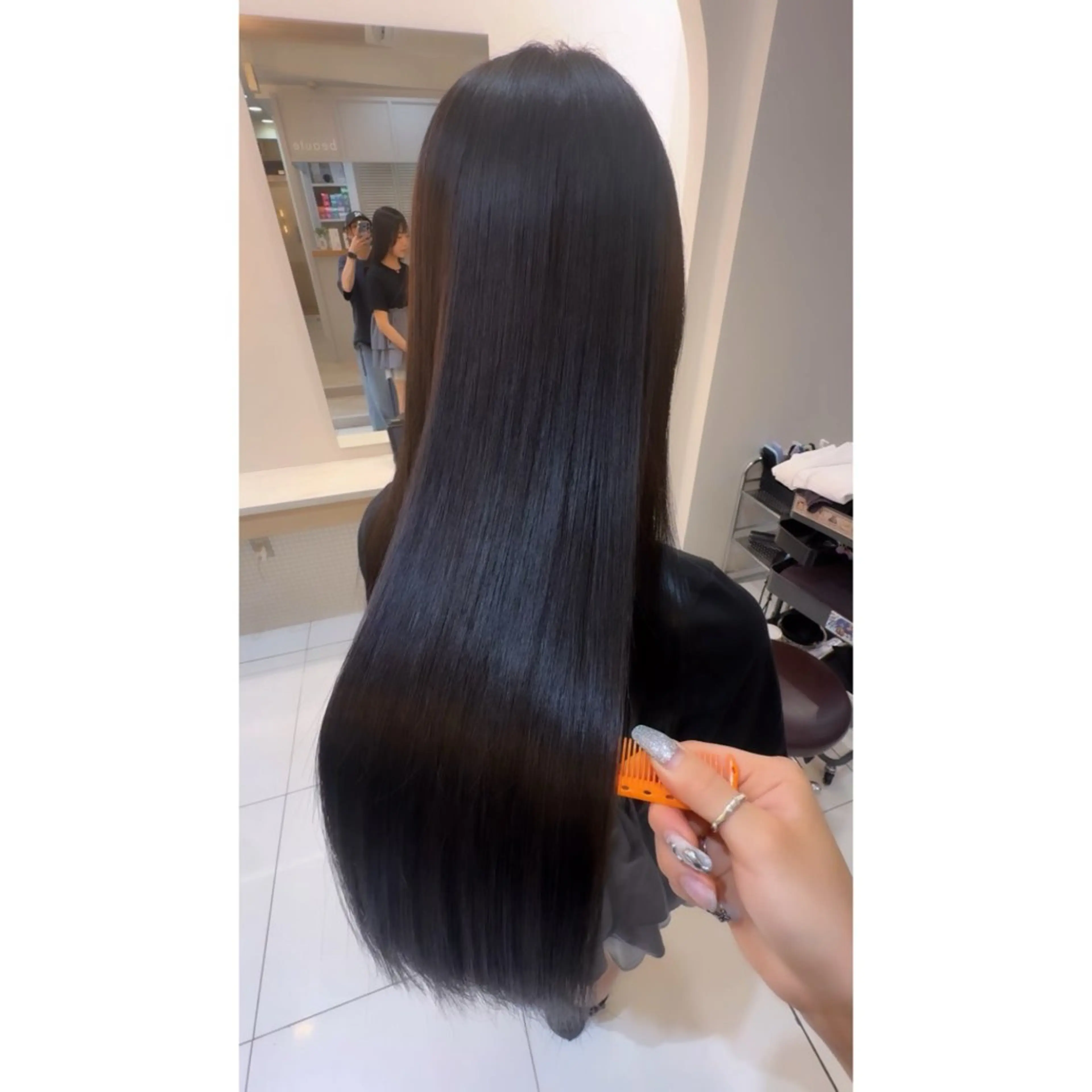 ロング カラー カット ヘアカラー トリートメント beaute錦糸町 🦖⋆͛yuka💚のヘアスタイル