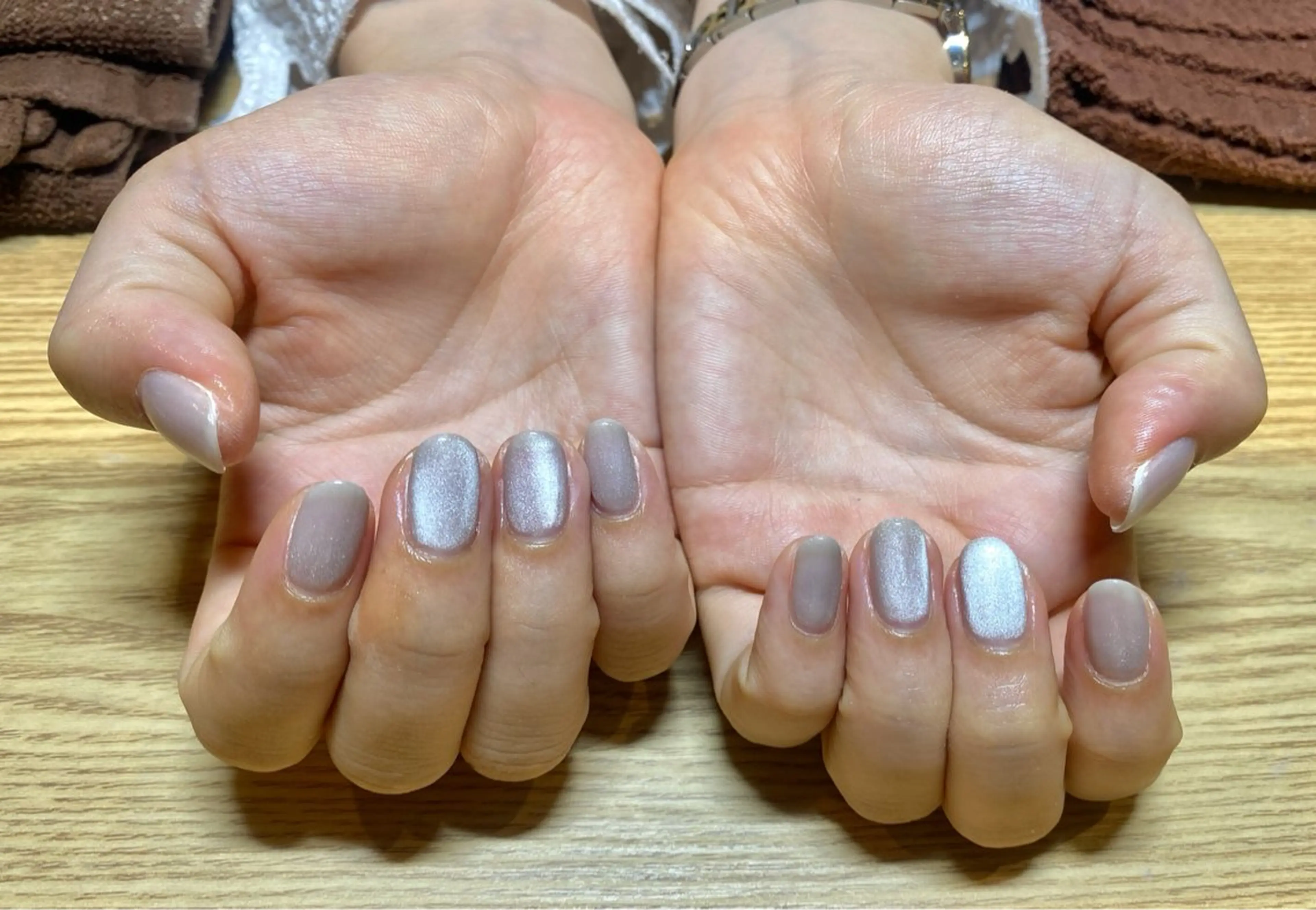 ネイル マグネットネイル マグネットワンカラー ワンカラーネイル BEJORA銀座本店 樽井のネイルデザイン