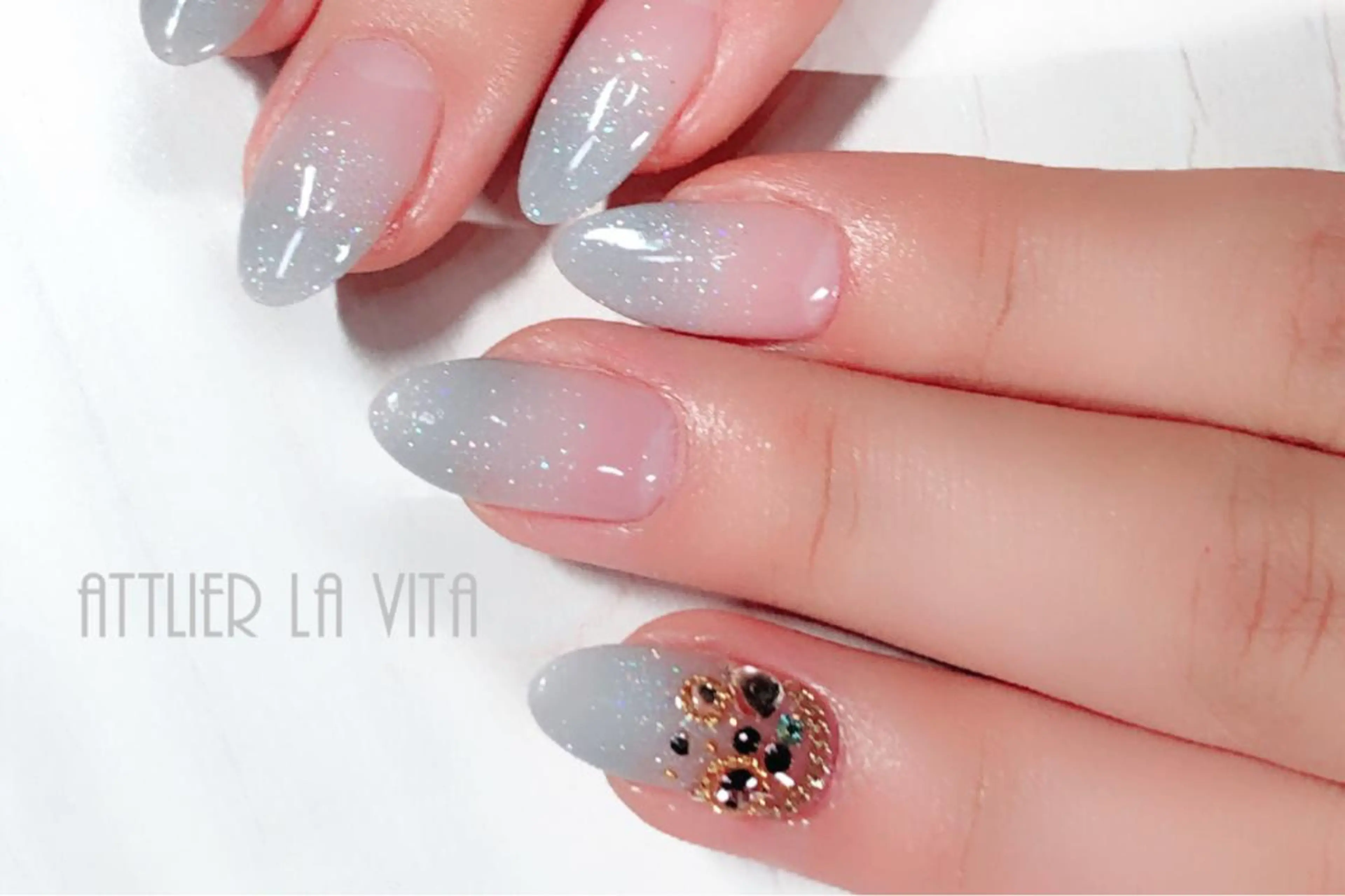 ネイル ハンドネイル lavita. mimuraのネイルデザイン