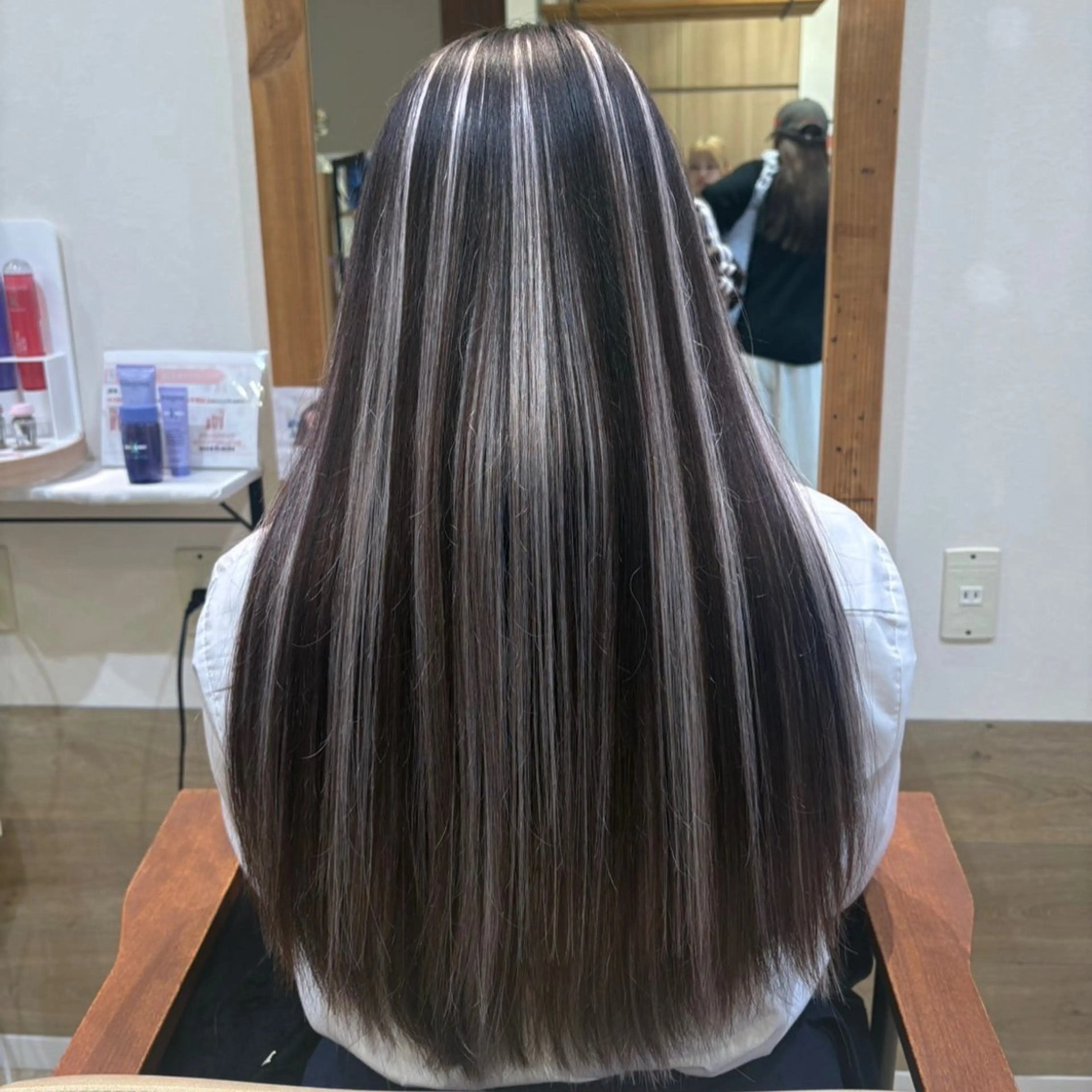 ロング エクステ SOU/エクステ /ダブルカラーのヘアスタイル