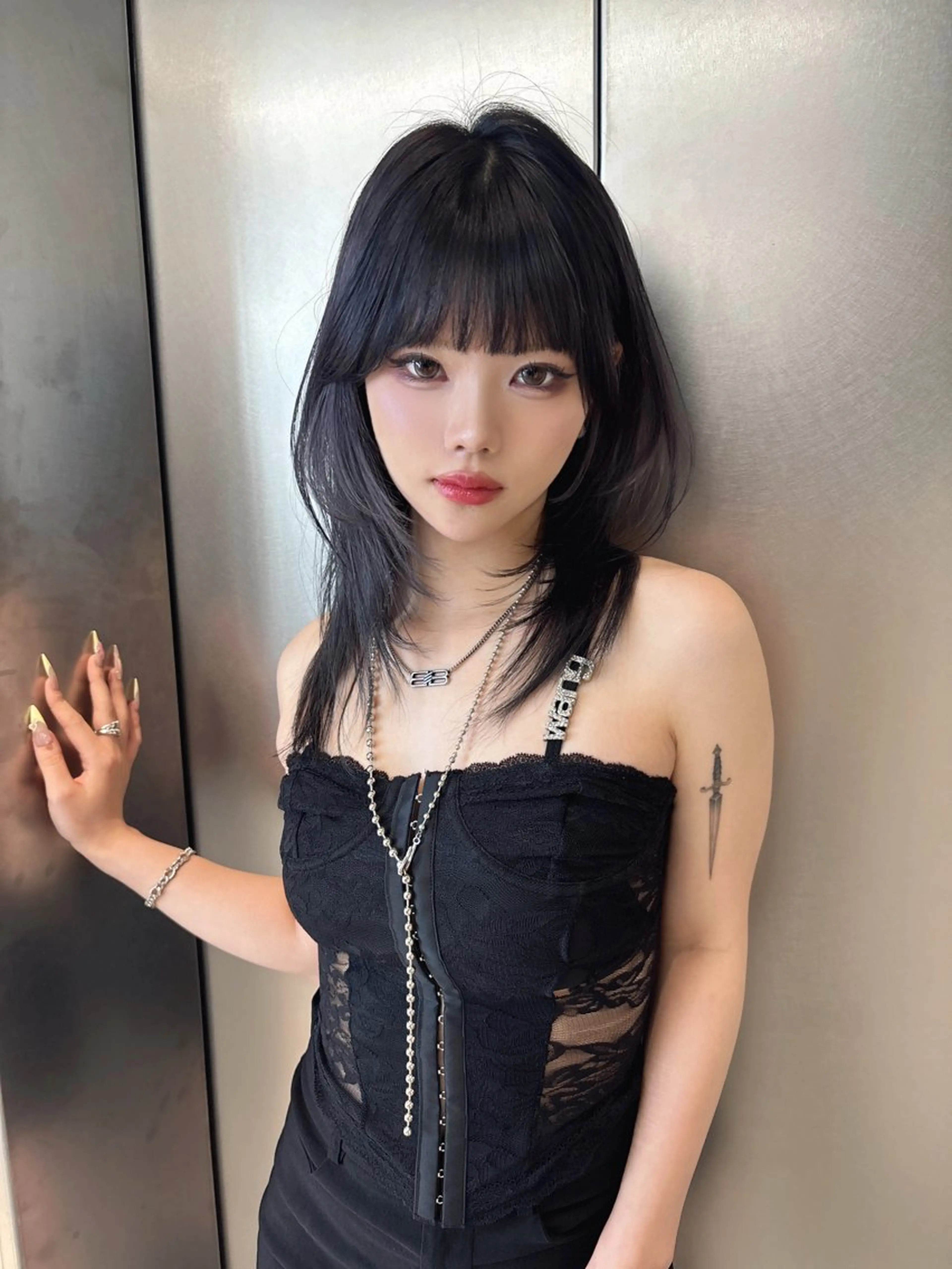 ミディアム カラー ブリーチ ボブ 韓国風ヘア レイヤーカット トリートメント ヘアカラー rina／ベージュ ワンホン/韓国ヘアのヘアスタイル