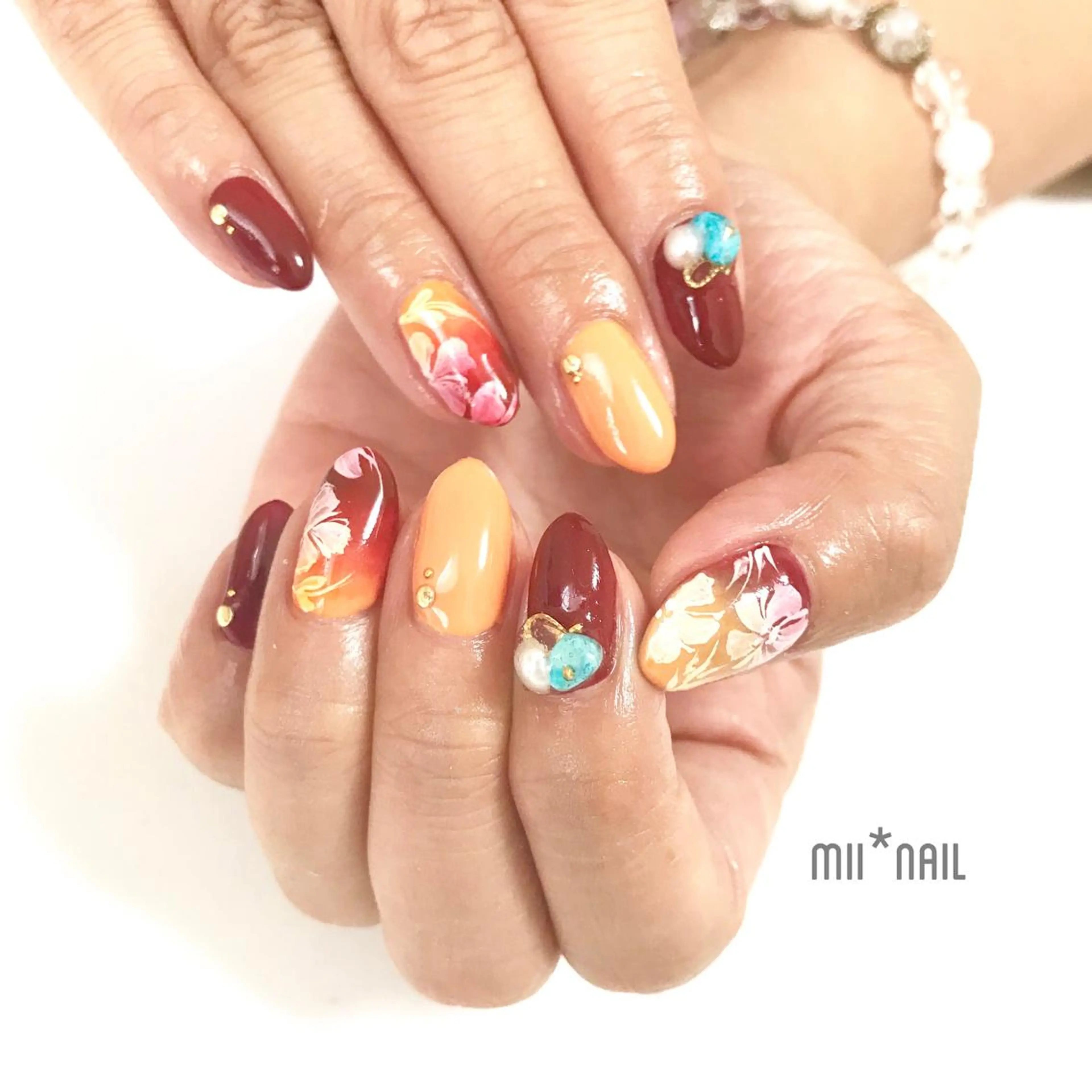 ネイル ハンドネイル ハンドケア MII*NAIL／ 美フォルムsalonのネイルデザイン