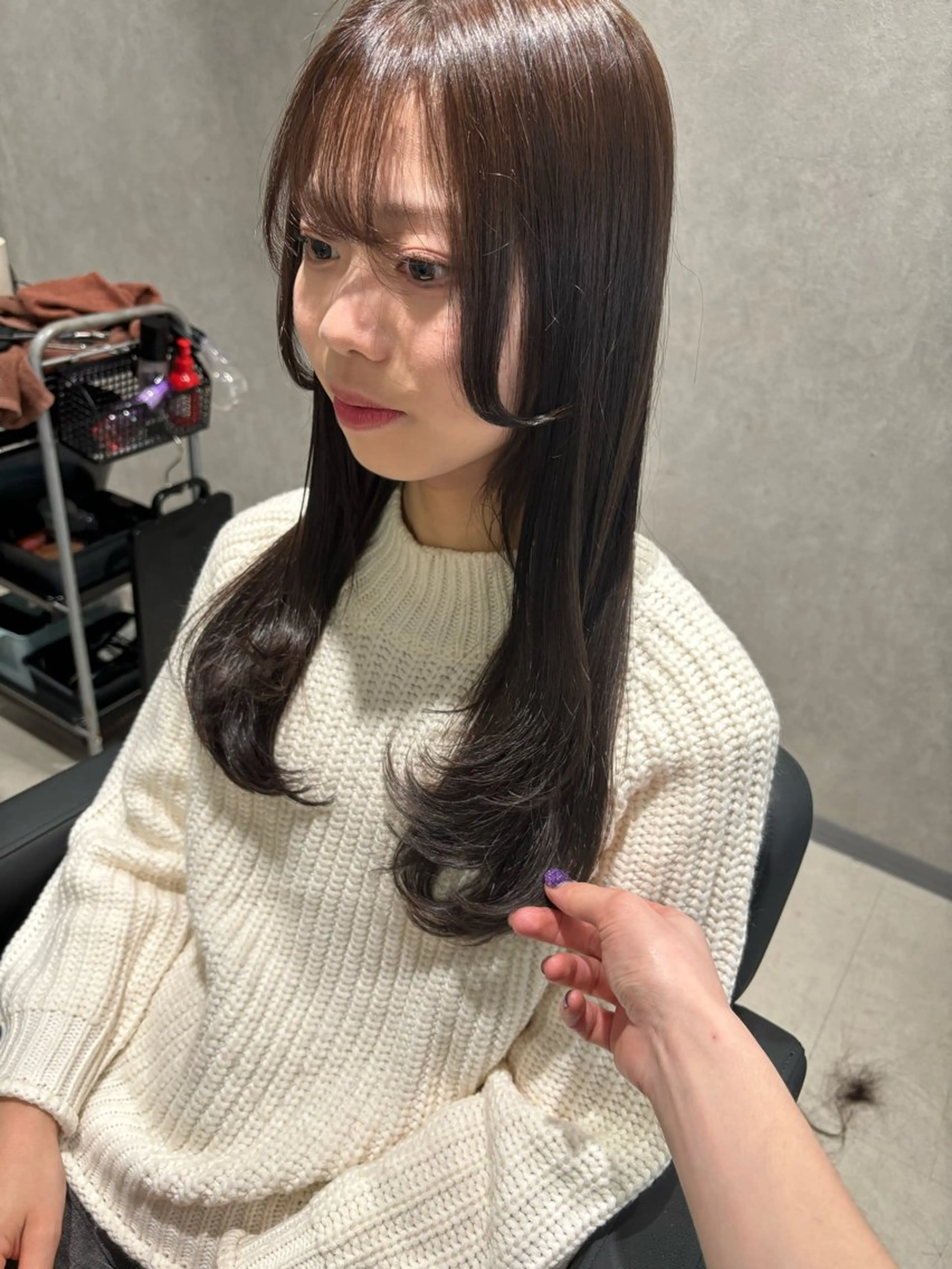 ロング カラー アッシュ アッシュブラウン ブラウンカラー カット ヘアカラー トリートメント _WHITE / KENTOのヘアスタイル