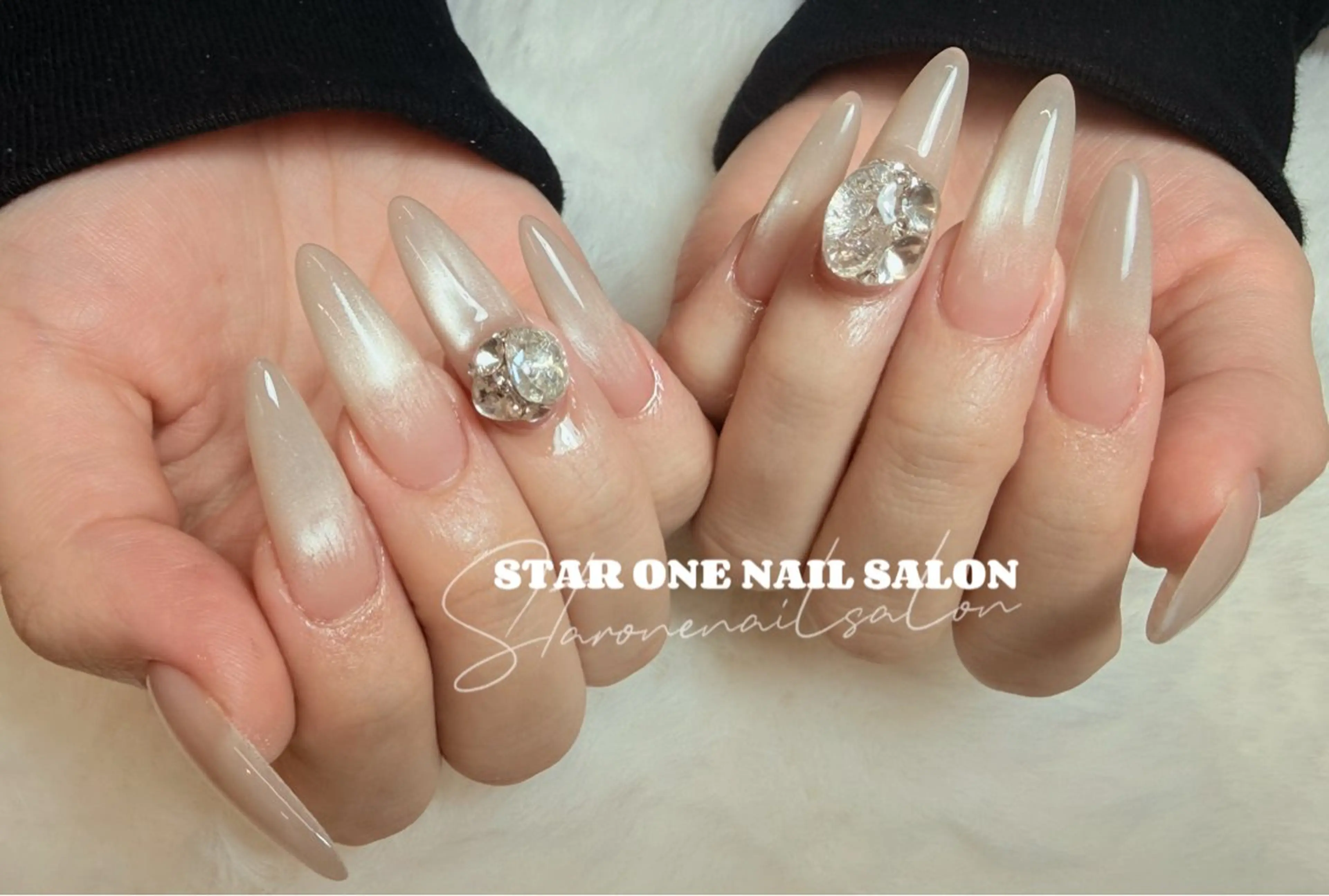 ネイル ハンドネイル 星 あみのネイルデザイン