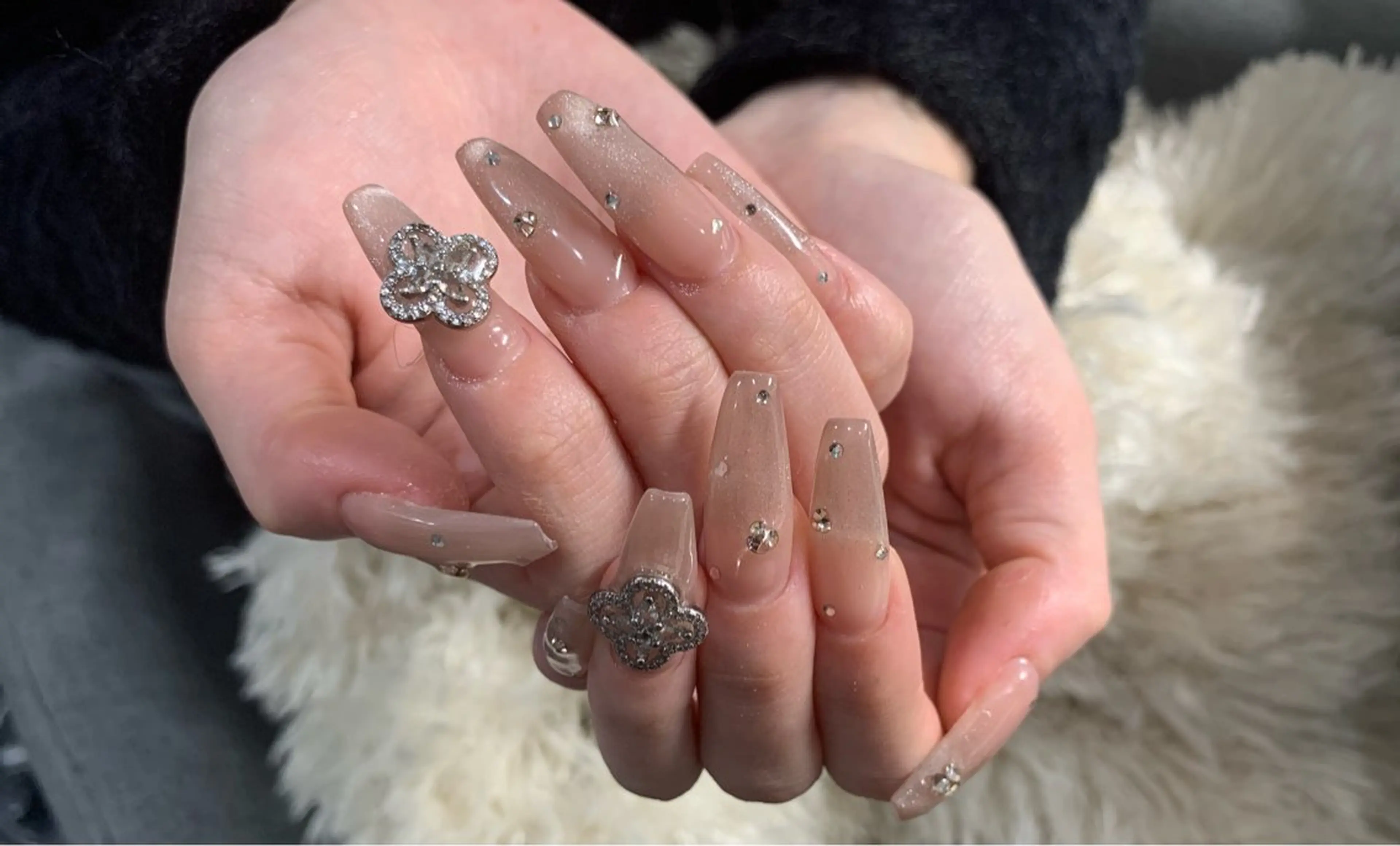 ネイル ゆず秋葉原 Vickyのネイルデザイン