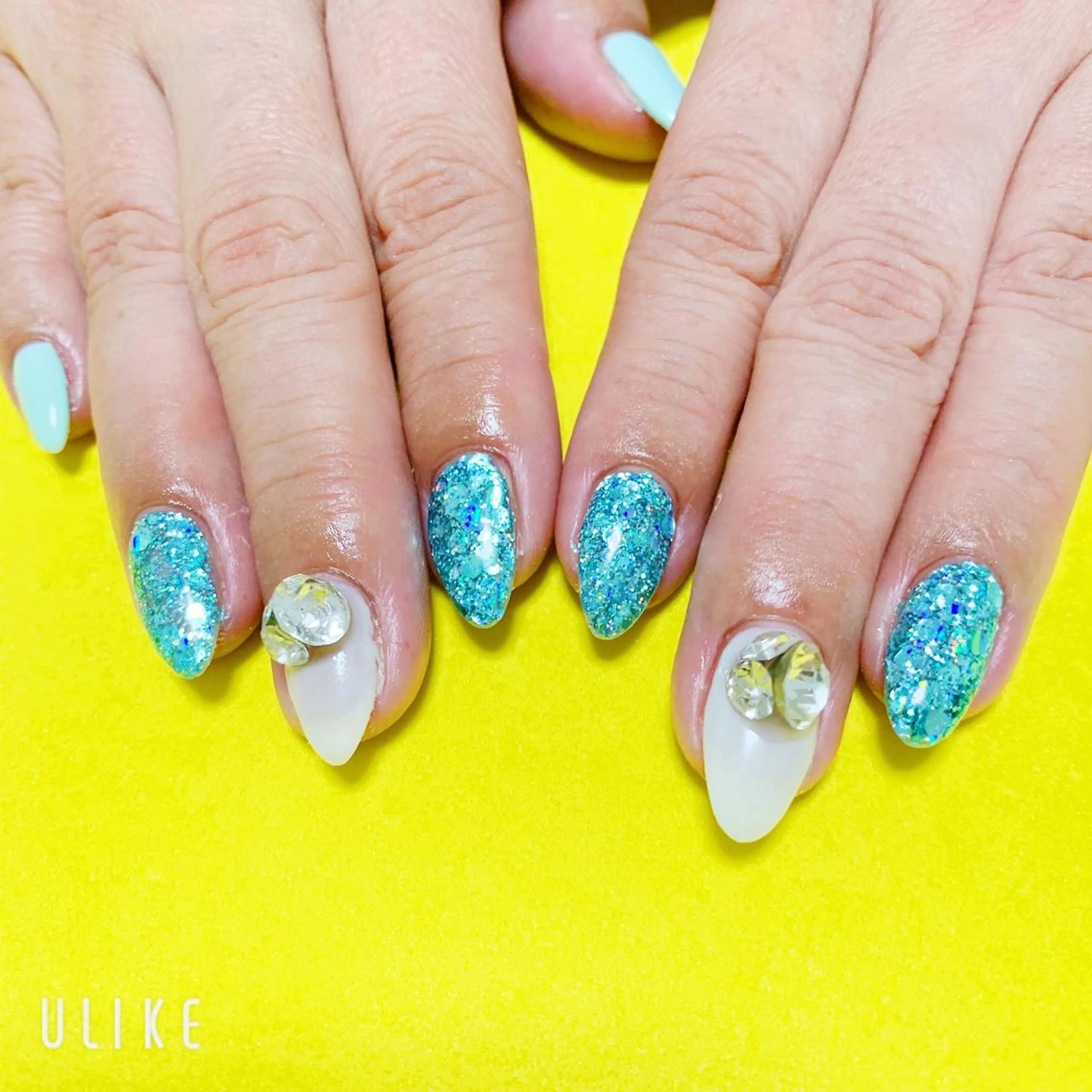 ネイル 🌙🫧CHARME (RUKA)🦋🫧のネイルデザイン