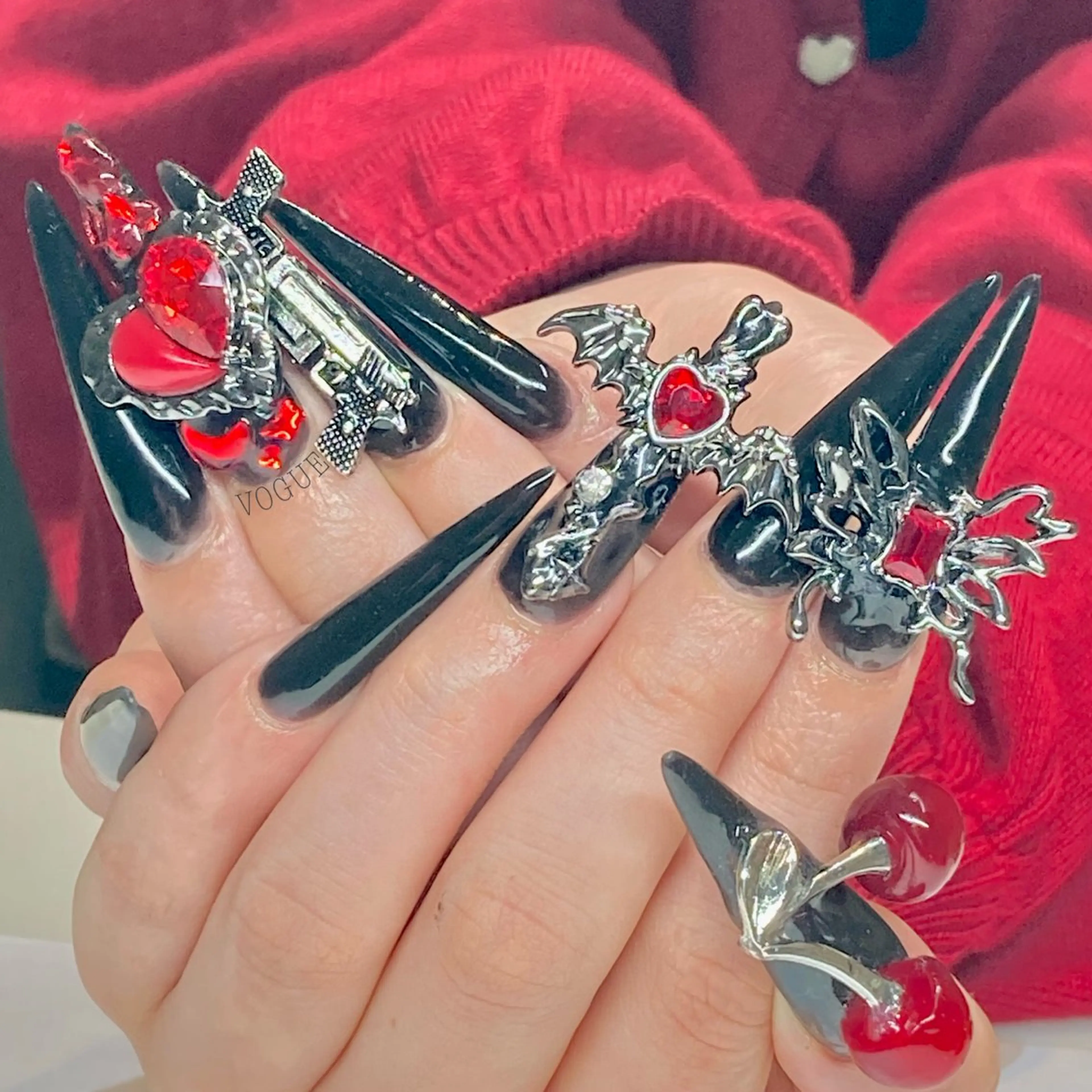 ネイル ハンドネイル VOGUE ×SWANのネイルデザイン