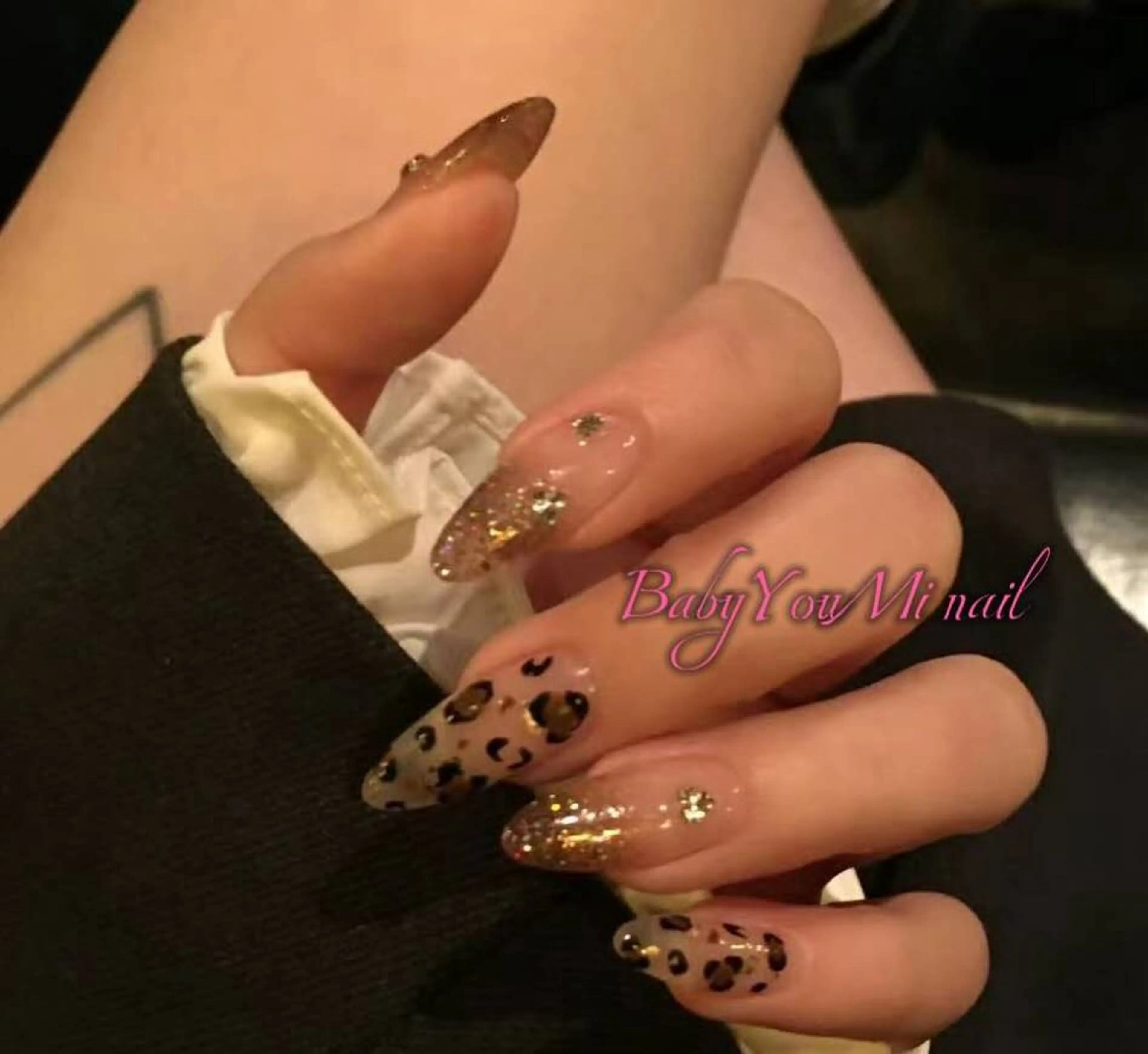 ネイル オーロラネイル フラワーネイル フットネイル フレンチネイル ジェルネイル ハンドネイル BabyYouMi nailのネイルデザイン
