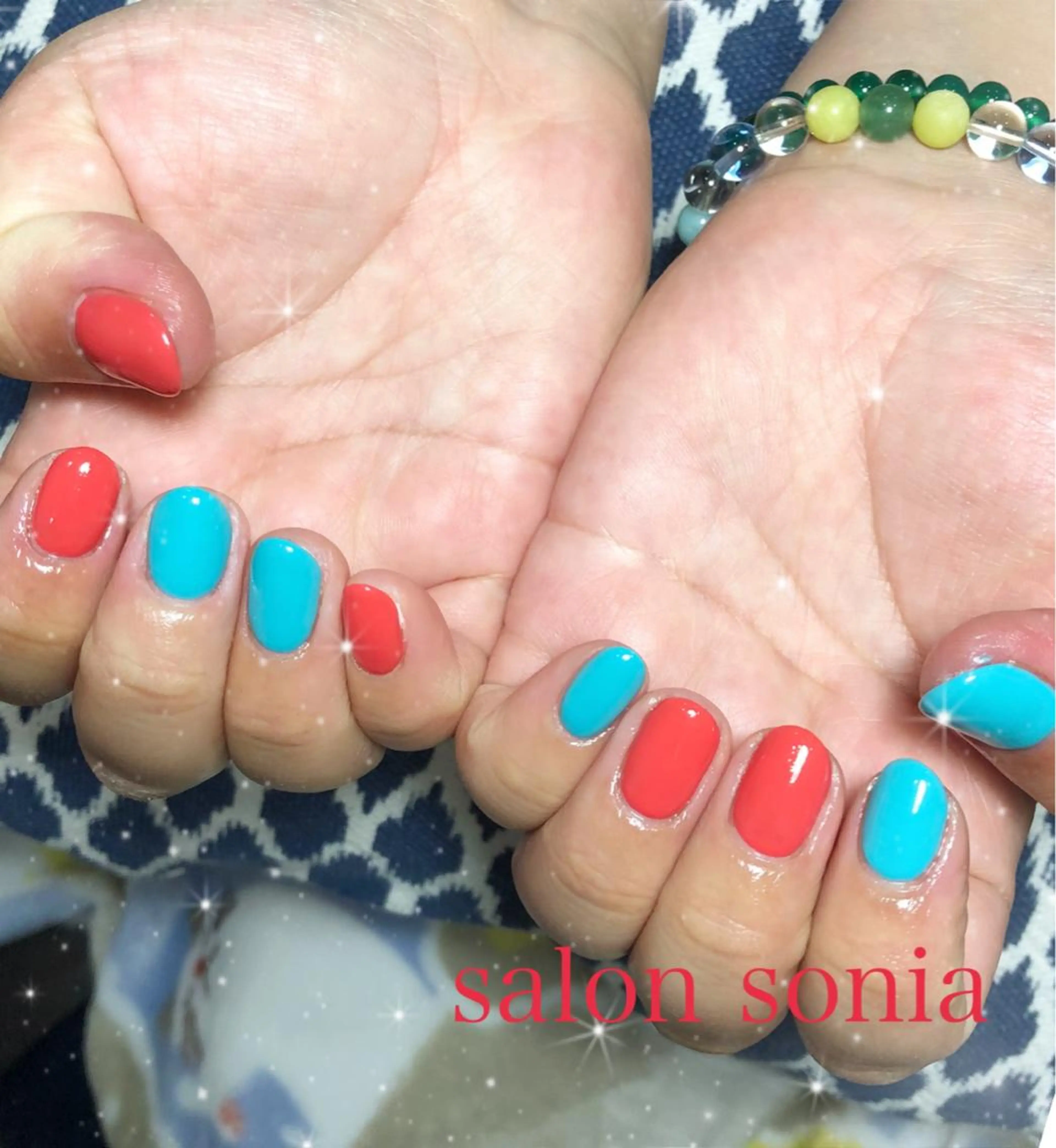 ネイル 小顔・毛穴・たるみ ネイル　似内真樹のエステ・リラクイメージ