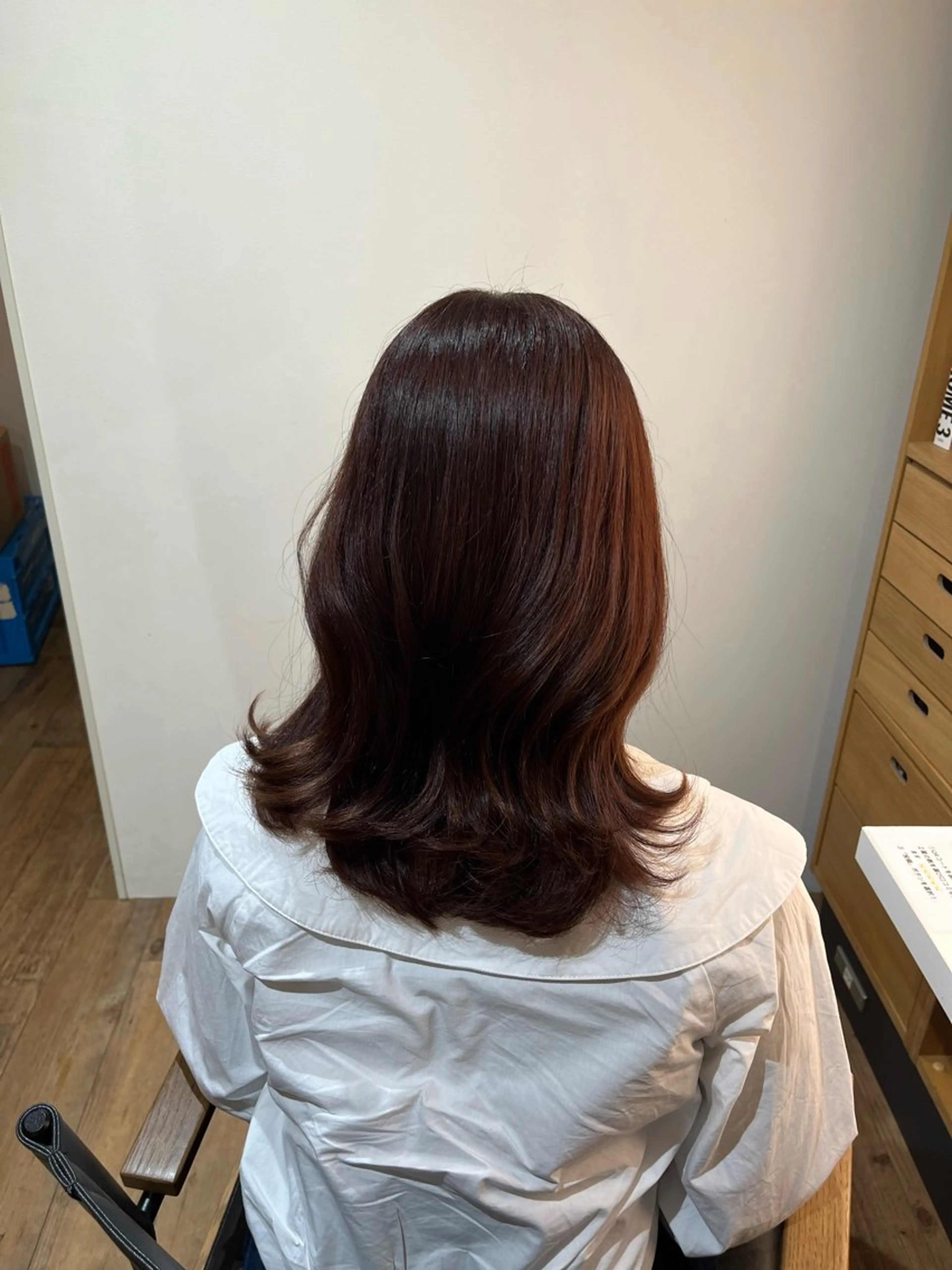 セミロング 日置 はる菜のヘアスタイル