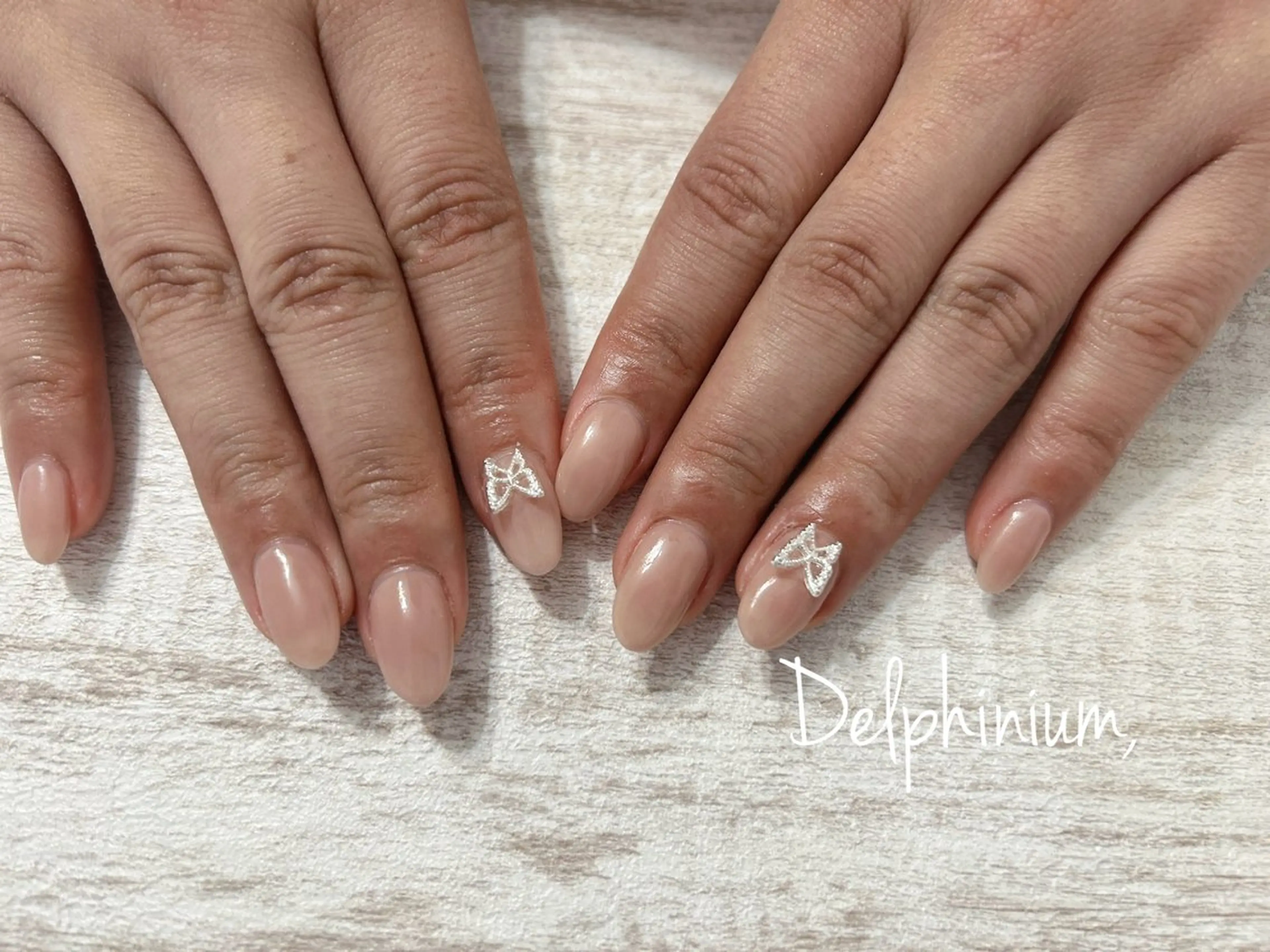 ネイル ハンドネイル 岡本 友恵のネイルデザイン