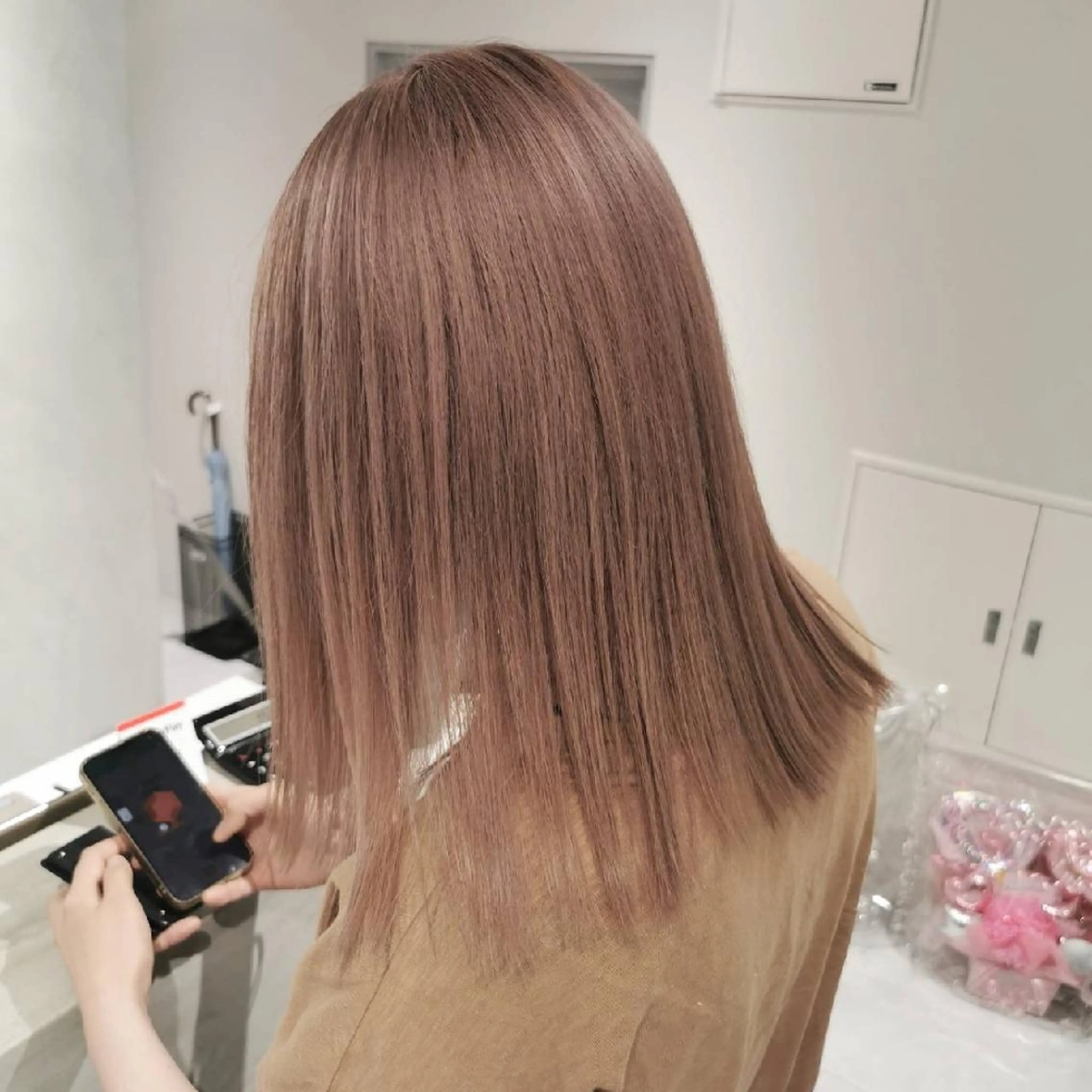 ミディアム トリートメント Luisハイライト　 喜連瓜破、髪質改善のヘアスタイル