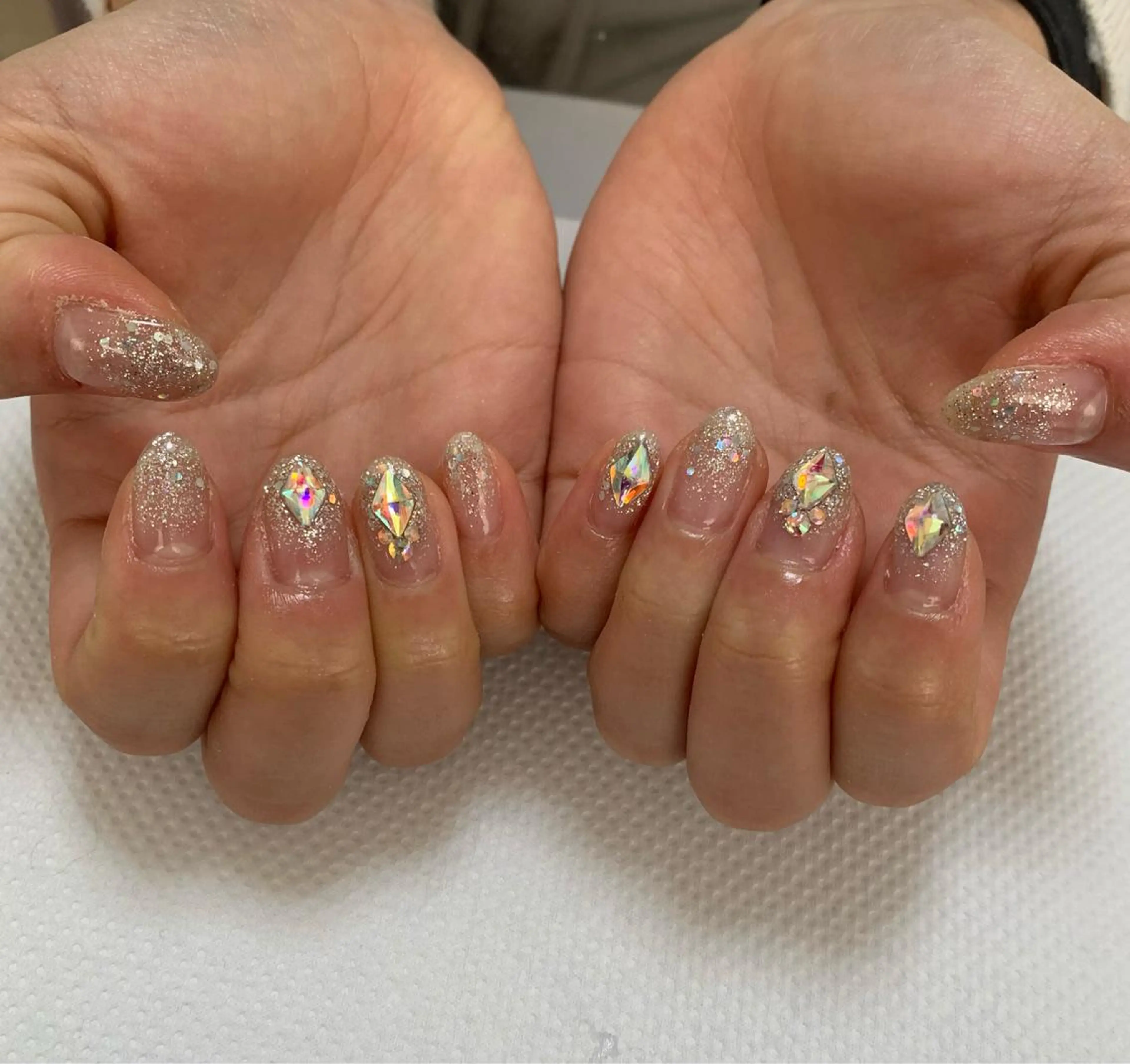 ネイル シンプルネイル ストーンネイル nail M&Tのネイルデザイン