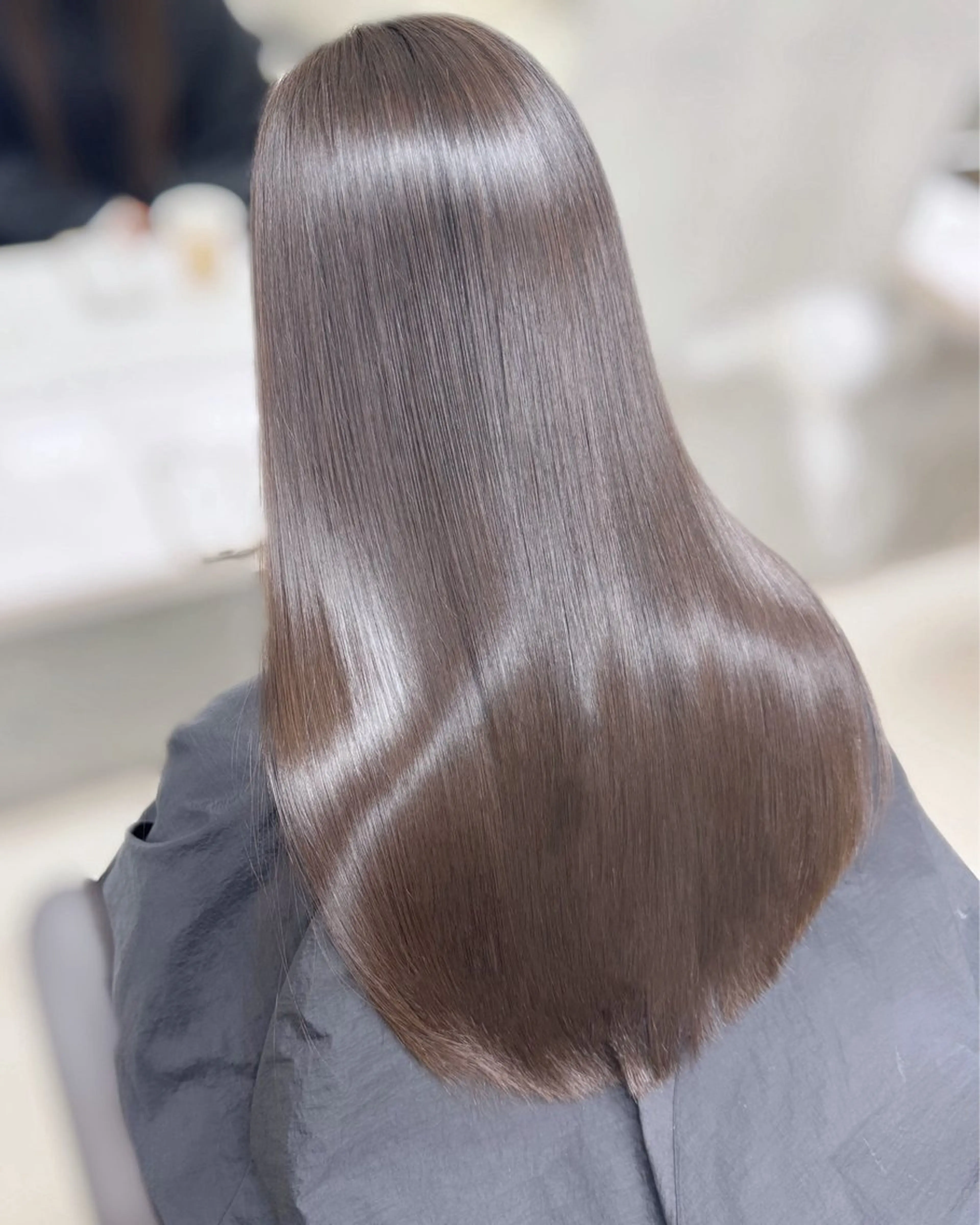 【ミニモ平日初回限定】【前髪の癖が気になる、、】✨前髪縮毛矯正＋前髪カット＋トリートメント✨の写真