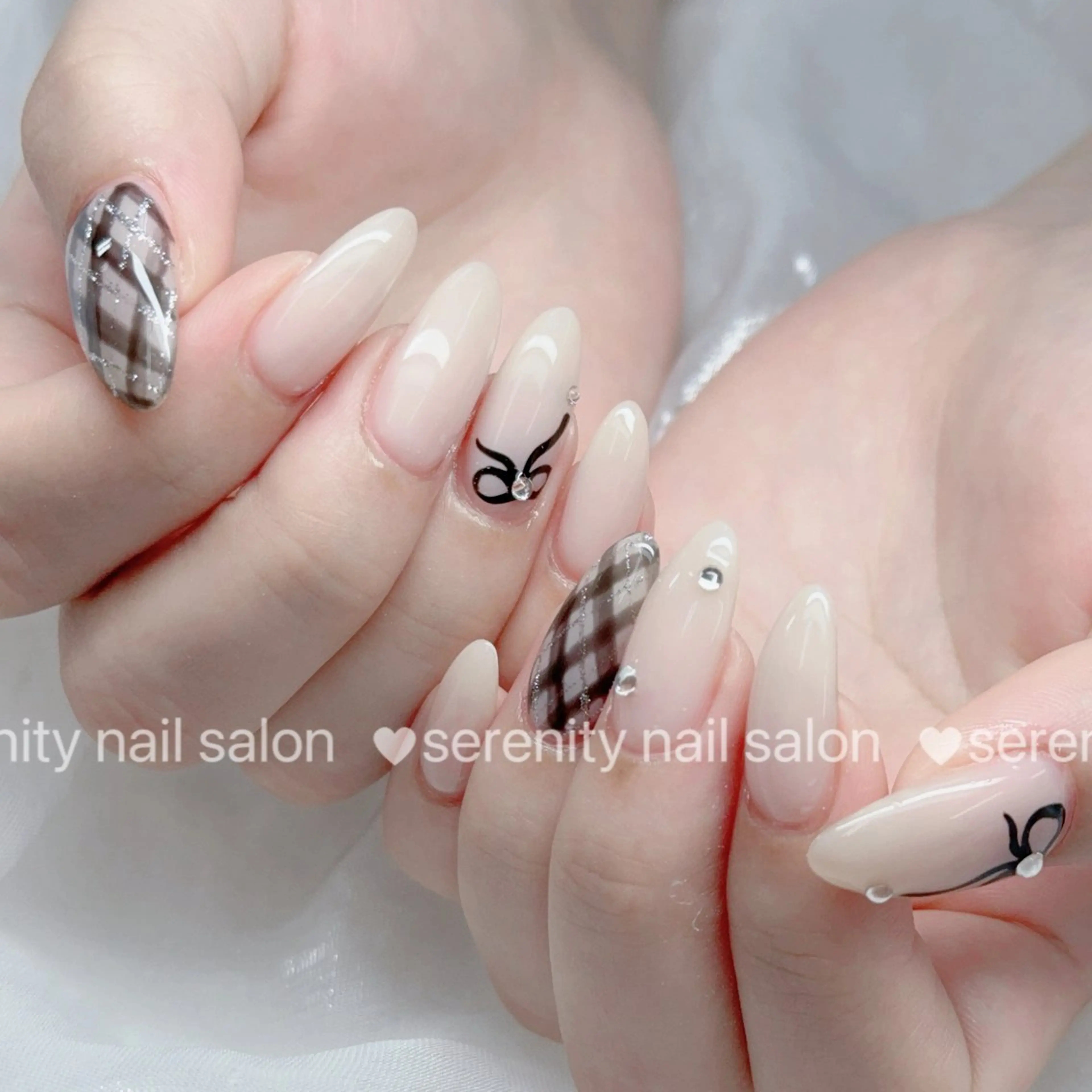 ネイル ハンドネイル ハンドケア ✨Serenity Nail salonのネイルデザイン
