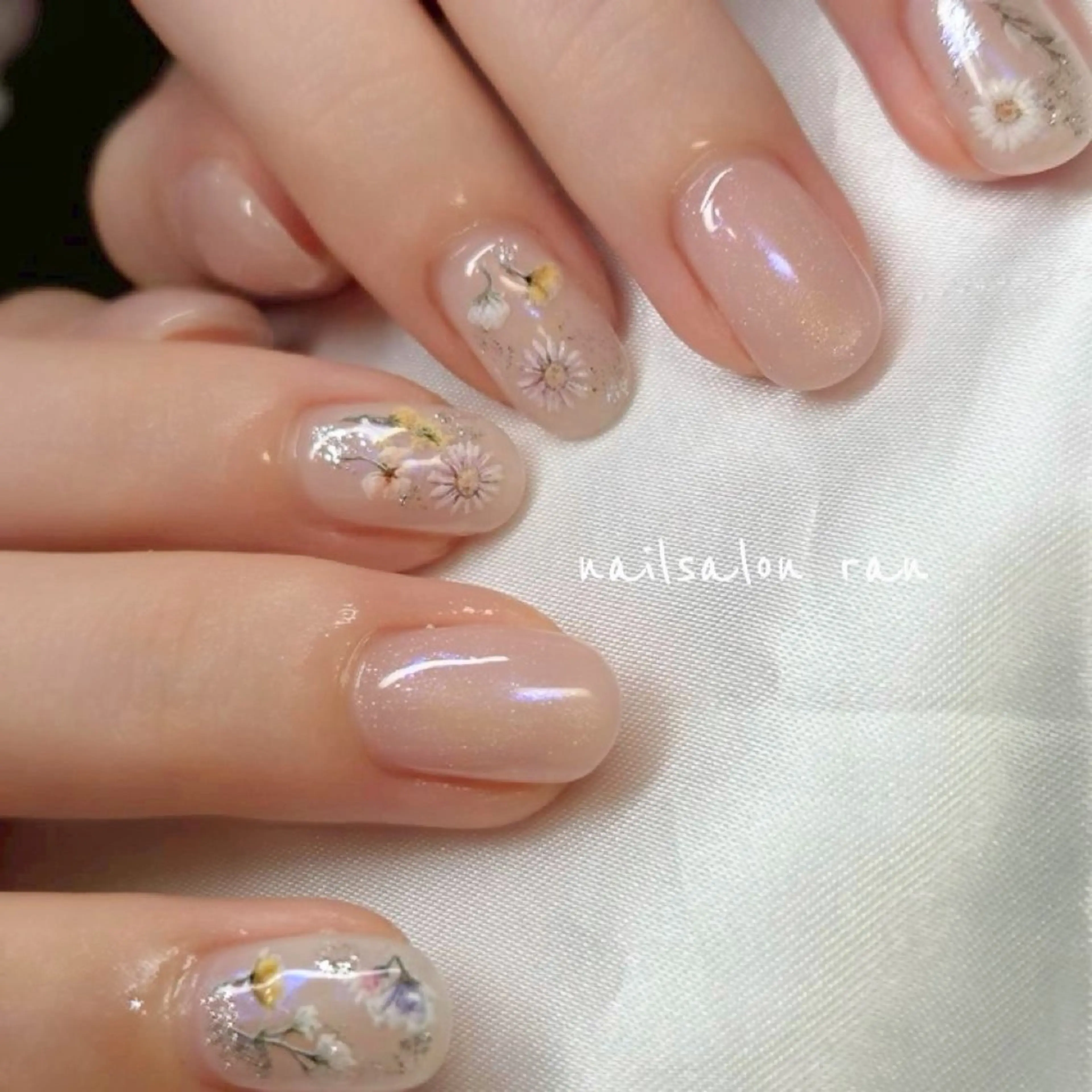 ネイル アートネイル マグネットネイル nailsalon ranのネイルデザイン