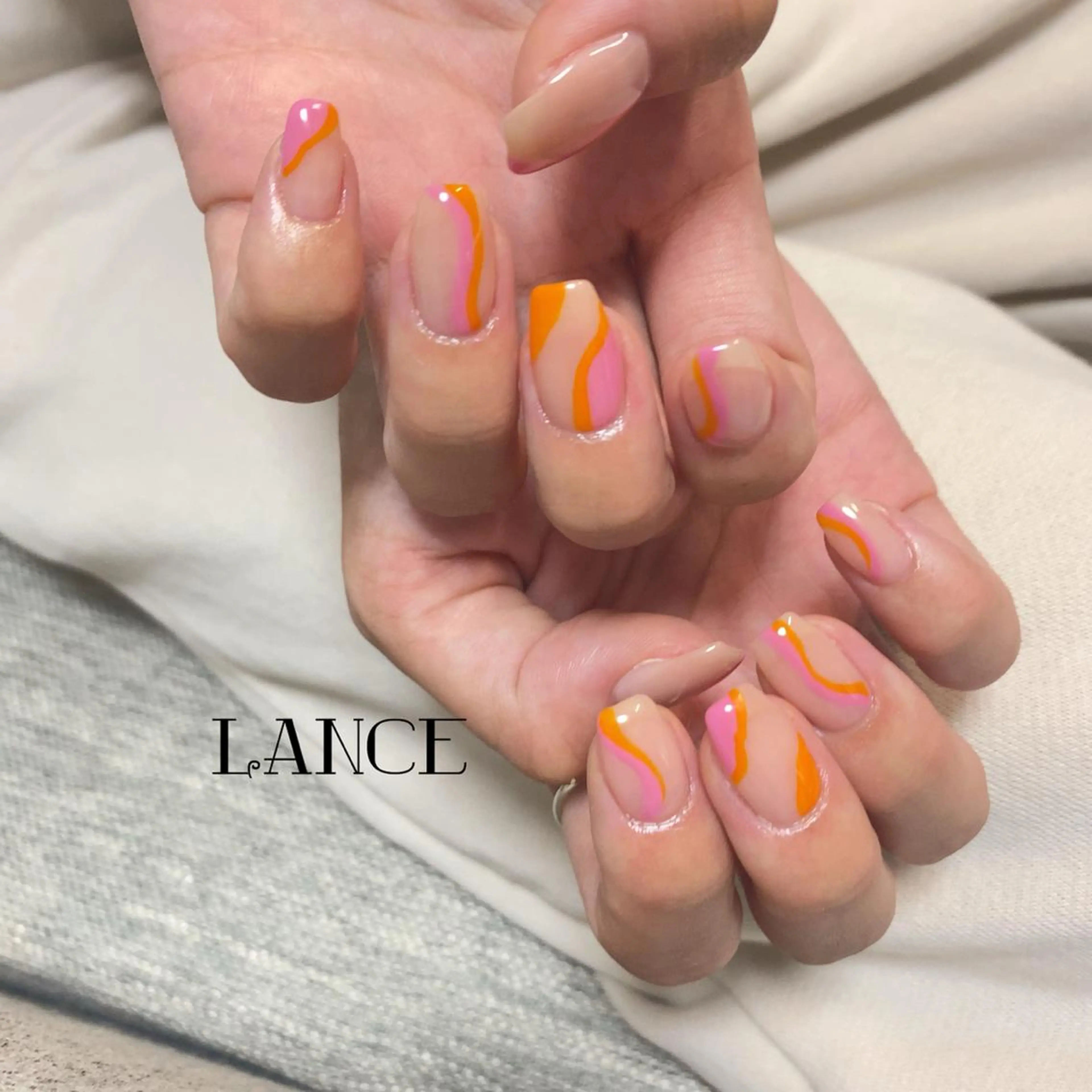 ミディアム ネイル オーロラネイル フットネイル フレンチネイル ミラーネイル ニュアンスネイル ハンドネイル Lance nailのネイルデザイン