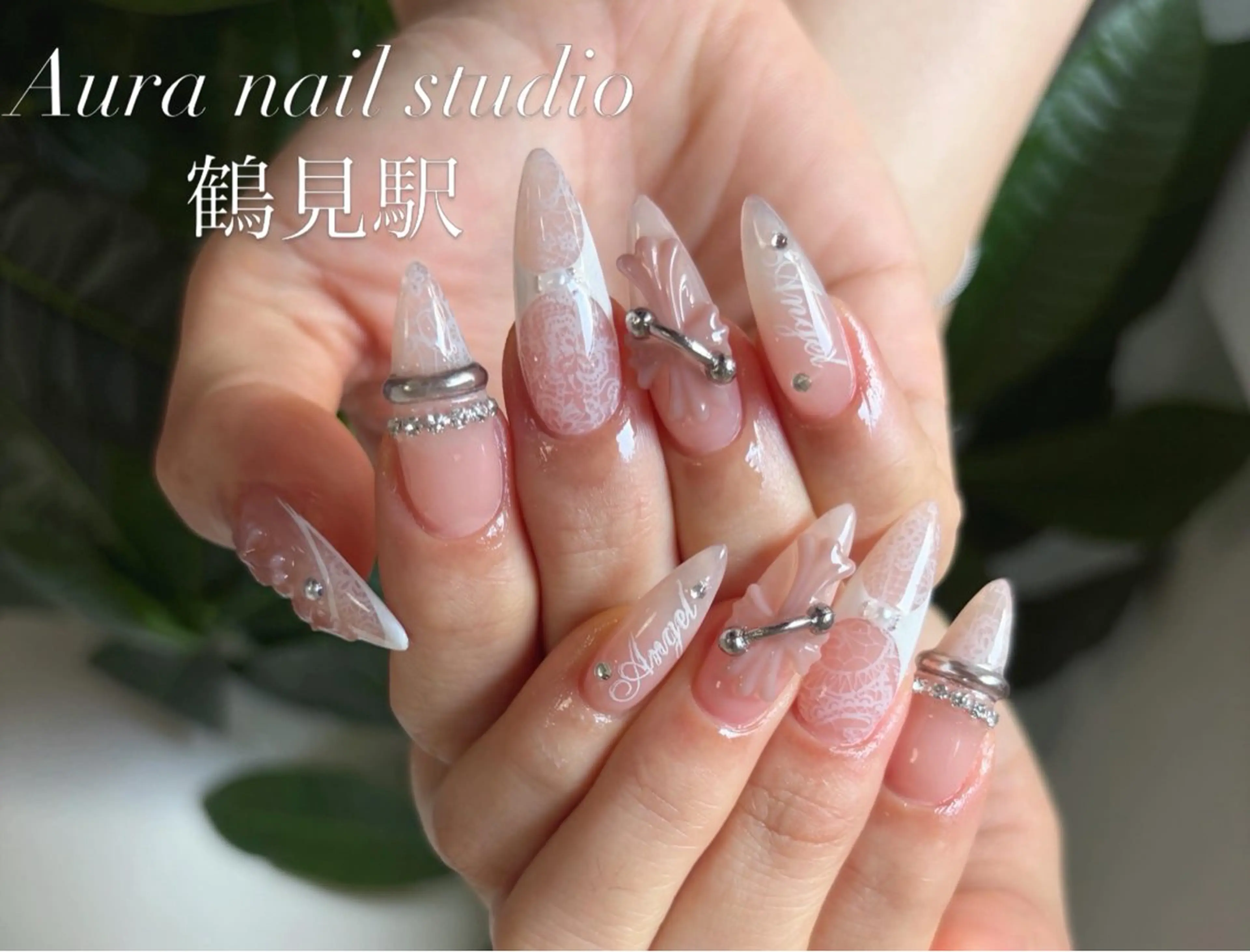 ネイル AURA NAIL 🌟鶴見店のネイルデザイン
