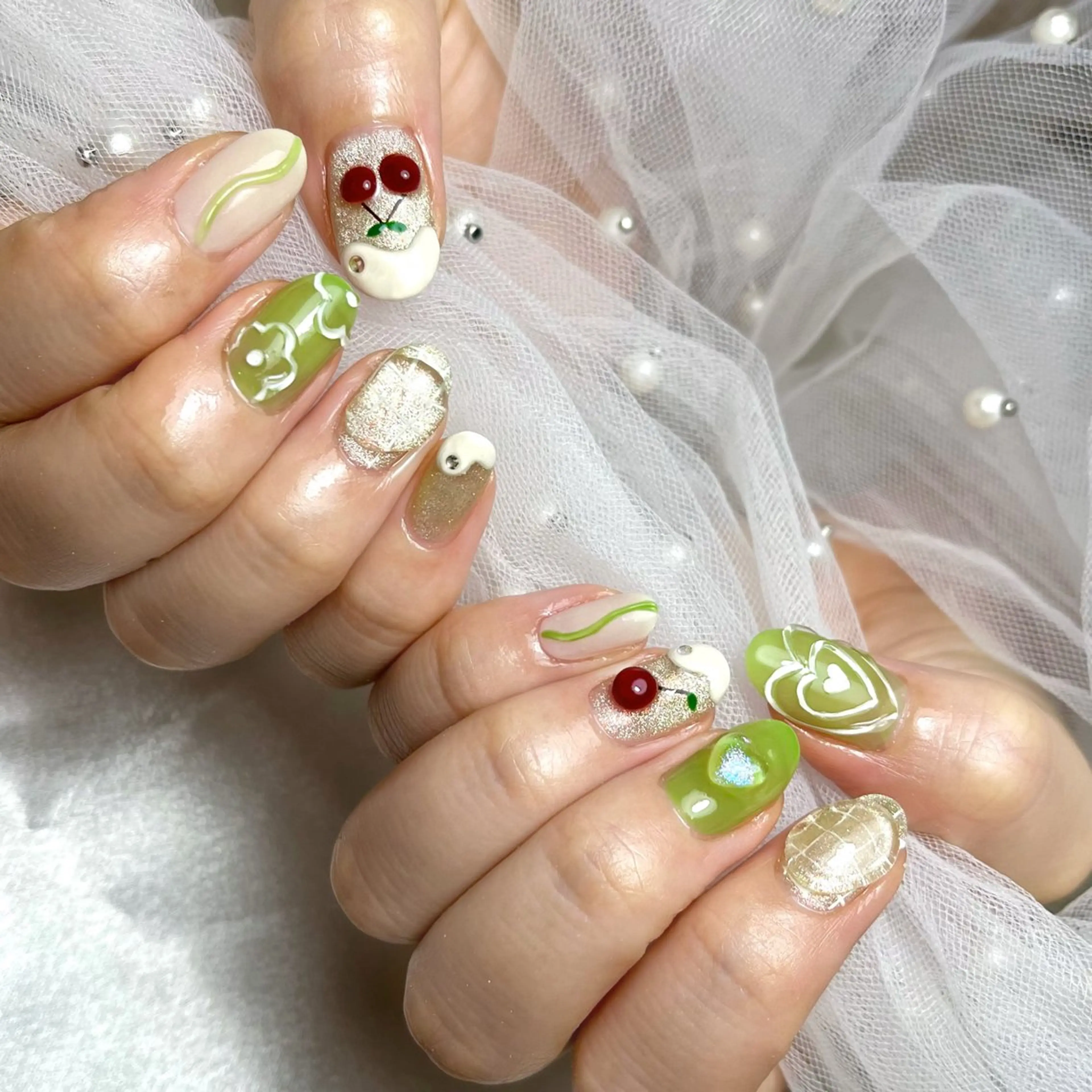 ネイル ハンドネイル 児玉 茉緒のネイルデザイン