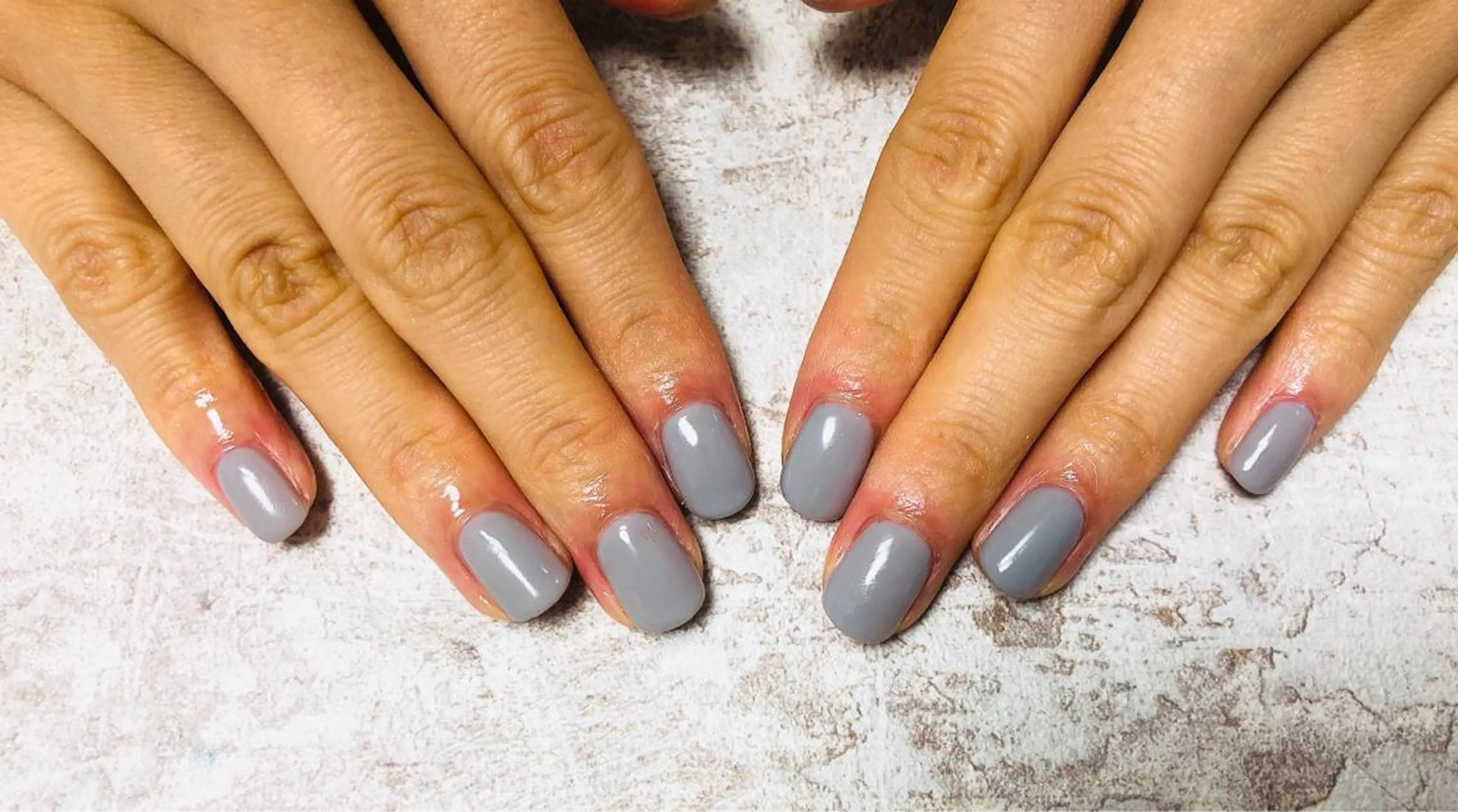 ネイル ブルー クリアネイル ワンカラーネイル ハンドネイル mogunail &blowのネイルデザイン