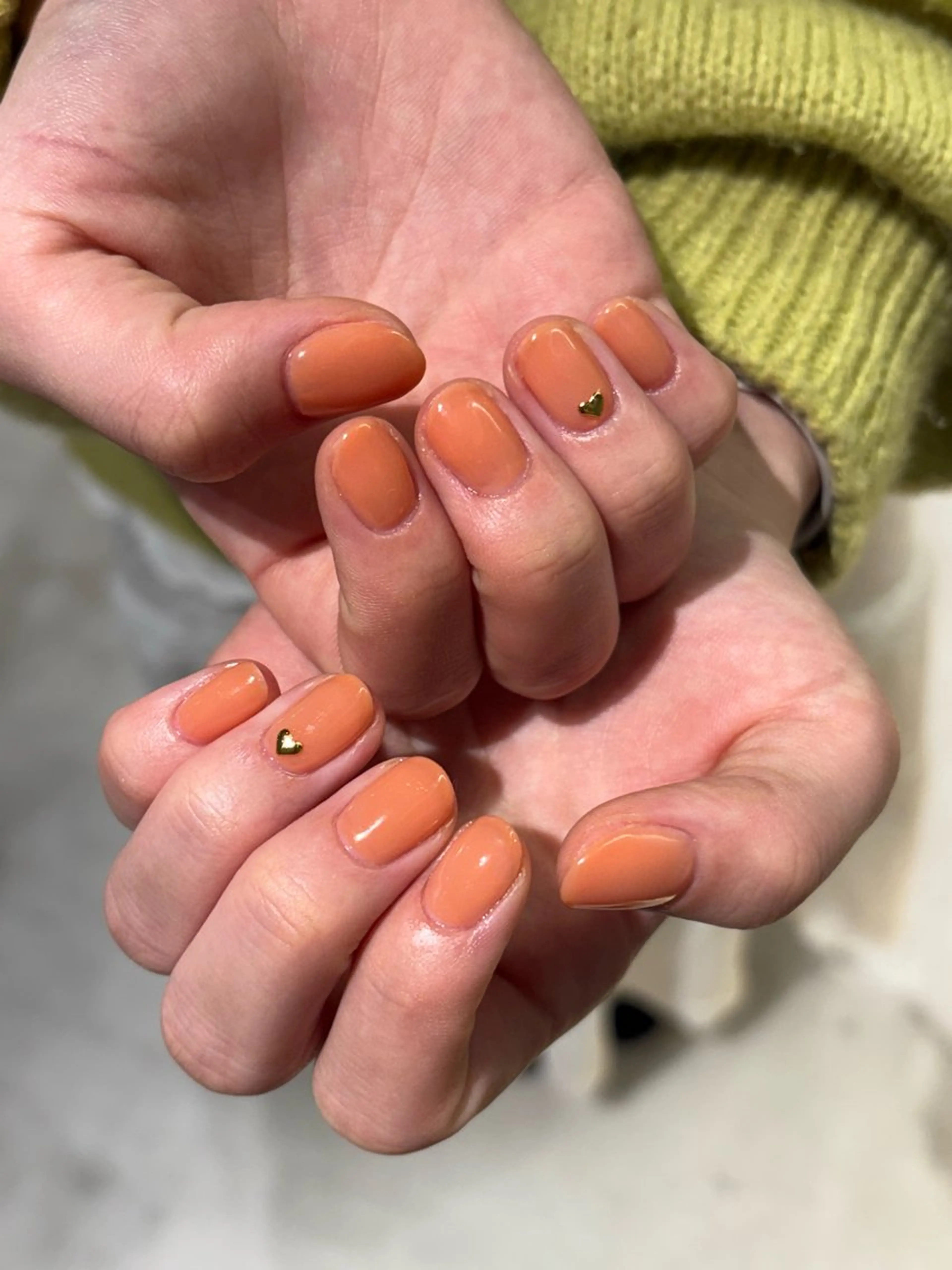 ネイル オレンジ Miura.H 🦋🫧のネイルデザイン