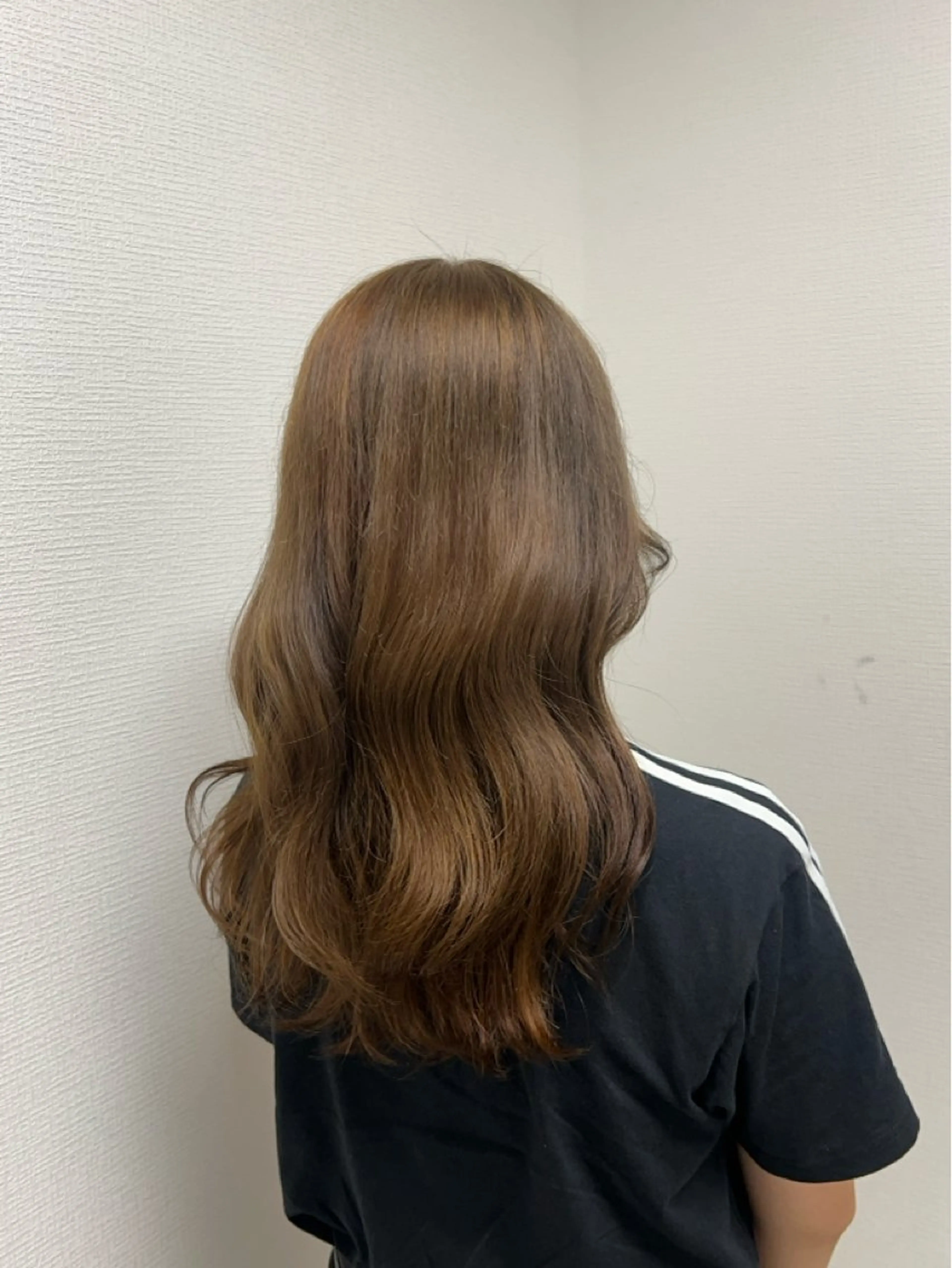 ロング カラー モテ髪ハイトーン🫧 serina🎀池袋のヘアスタイル