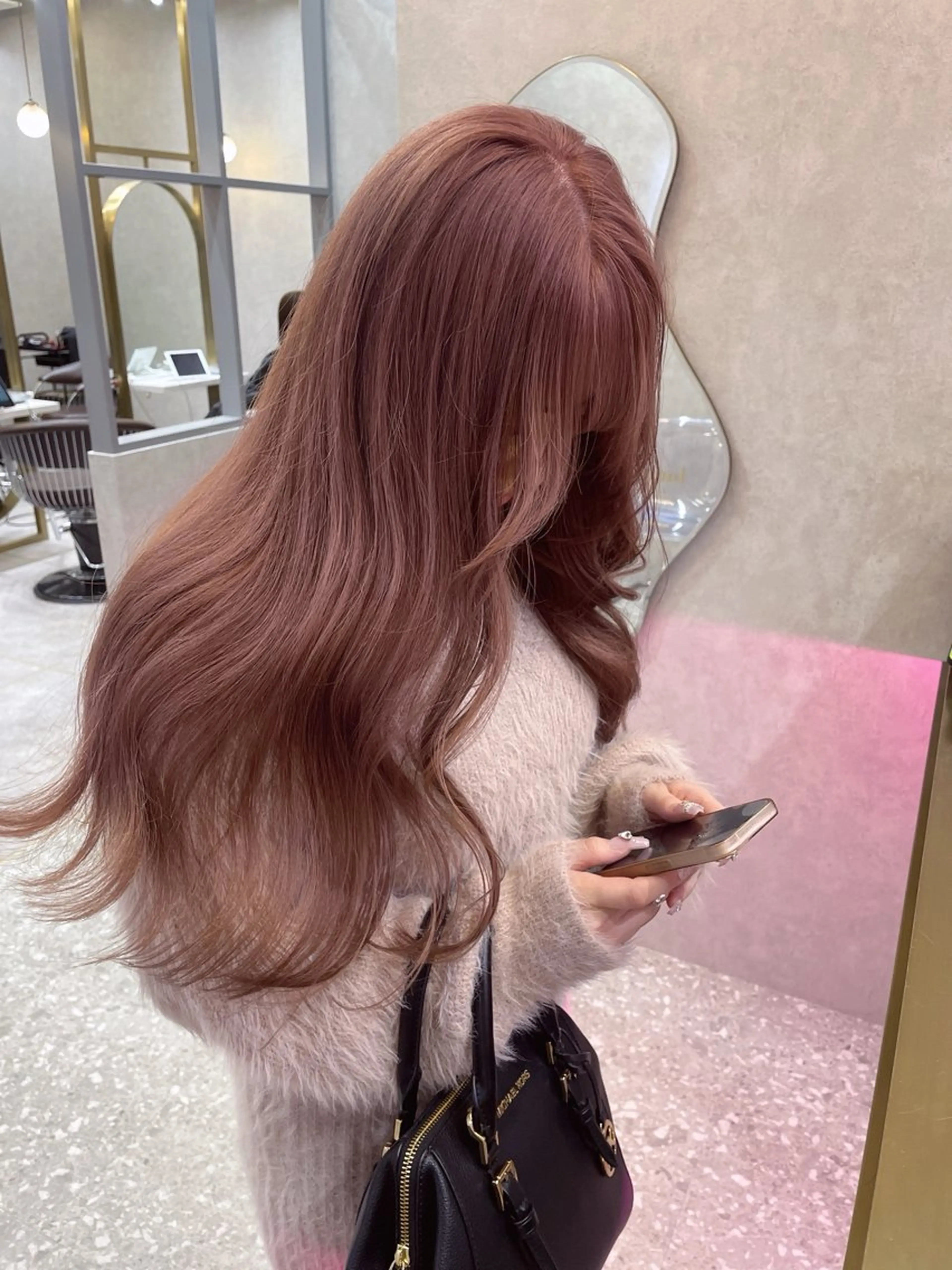 ミディアム カラー ブリーチ ボブ 韓国風ヘア レイヤーカット トリートメント ヘアカラー rina／ベージュ ワンホン/韓国ヘアのヘアスタイル