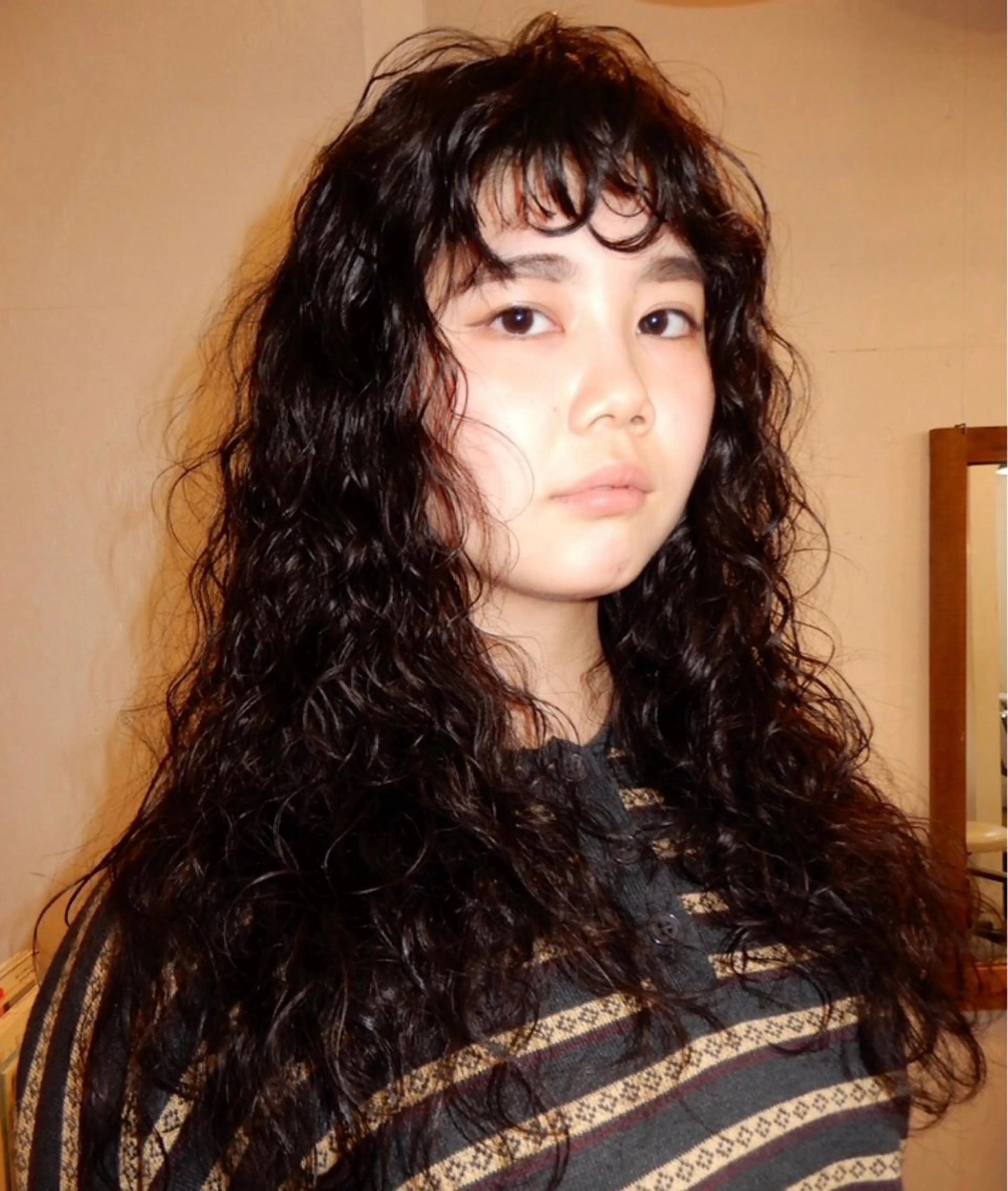 ロング パーマ スパイラルパーマ カット パーマ 🪞パーマ🐾ボブ ロング🌷川原のヘアスタイル